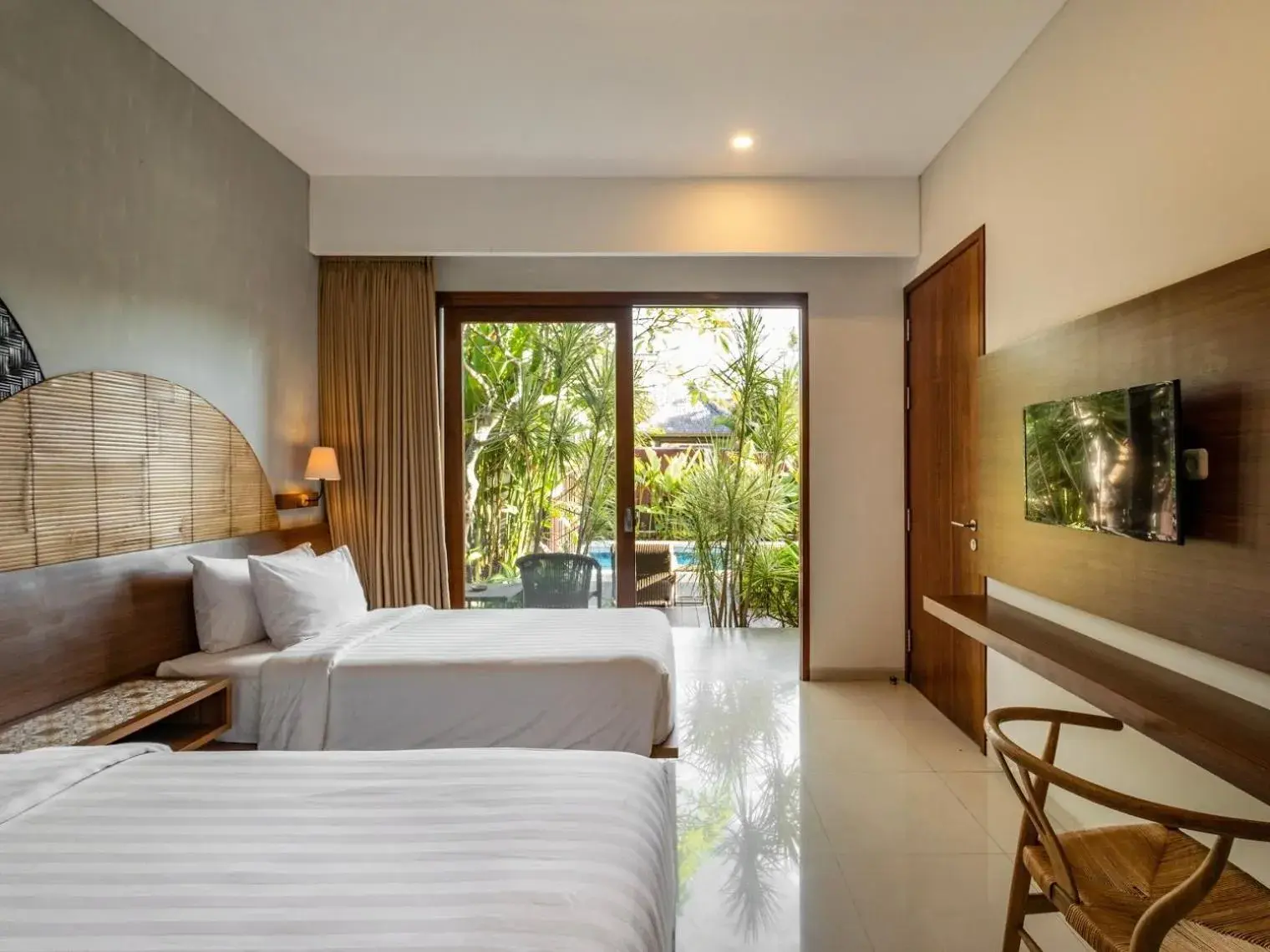 Bedroom, Bed in Cove Tevana Bedroom, Bed in Cove Tevana