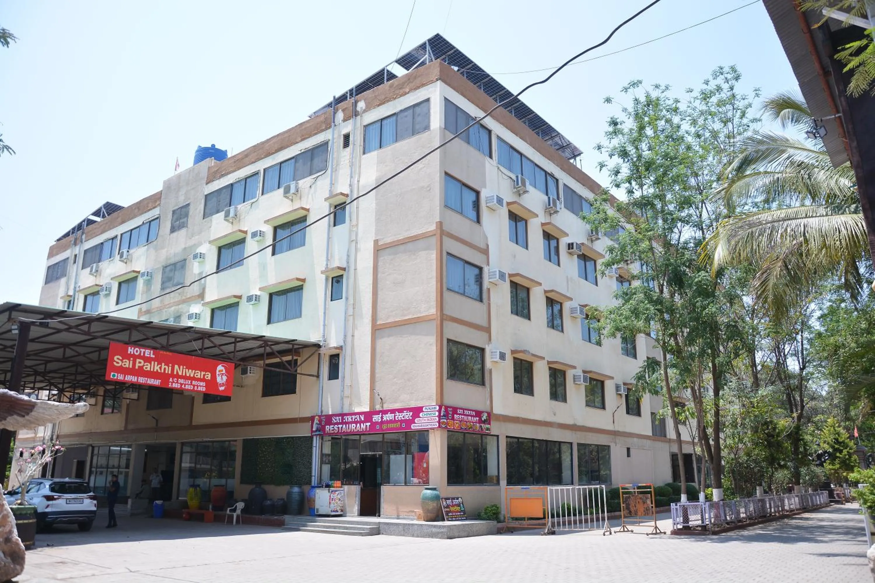 Property building in Hotel Sai Palkhi Niwara