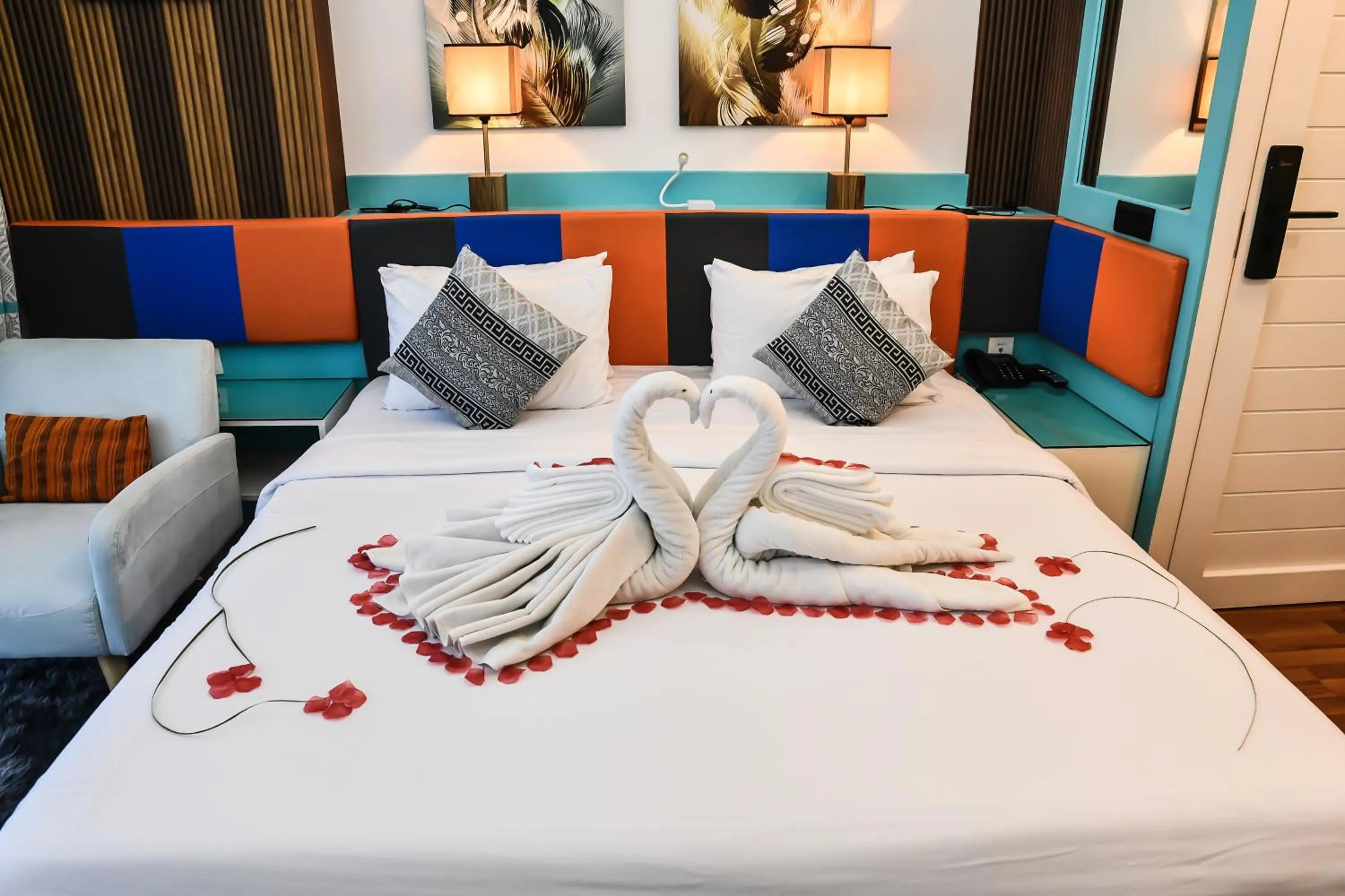 Bed in The Hive Beach