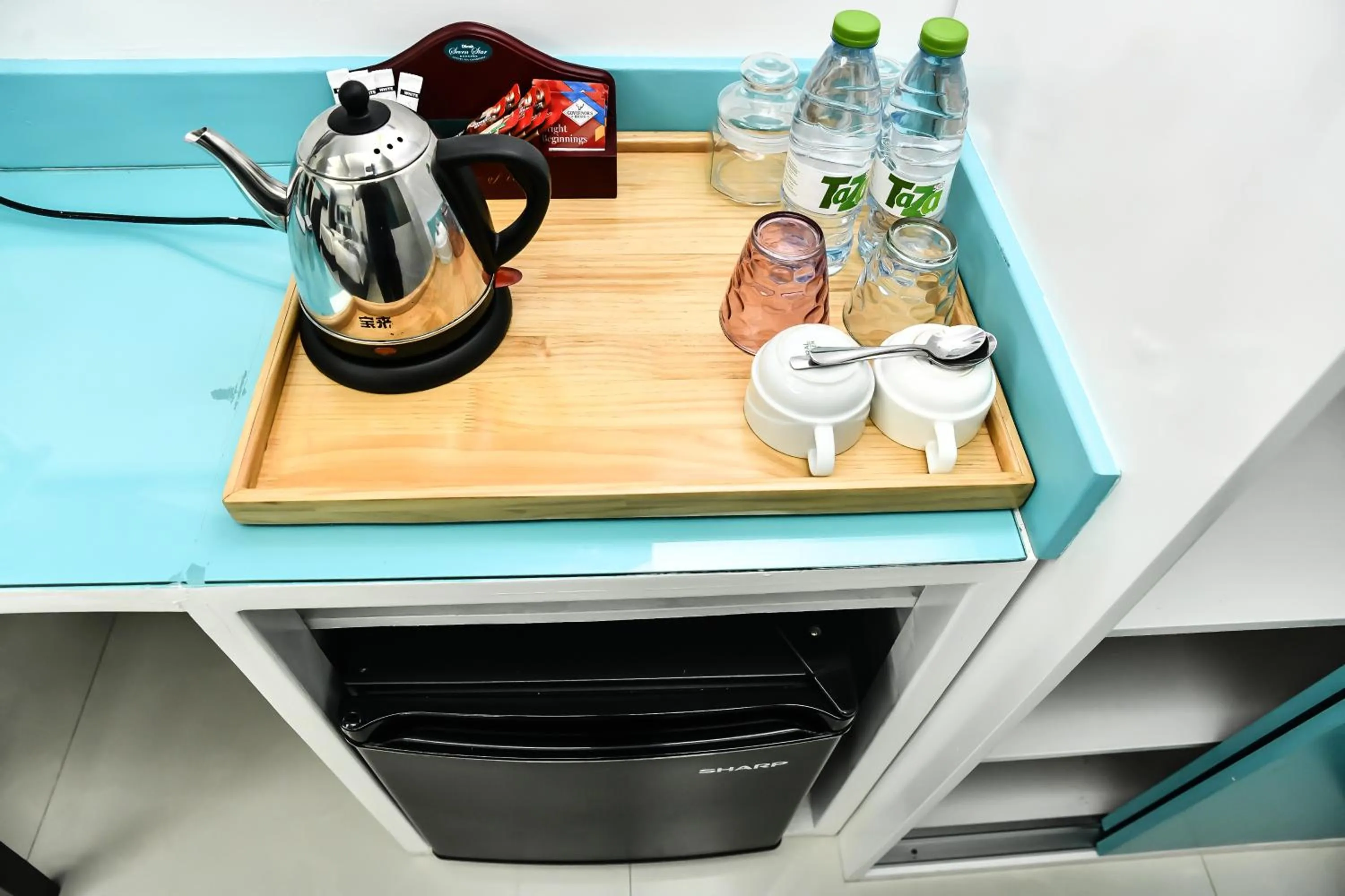 Coffee/tea facilities in The Hive Beach