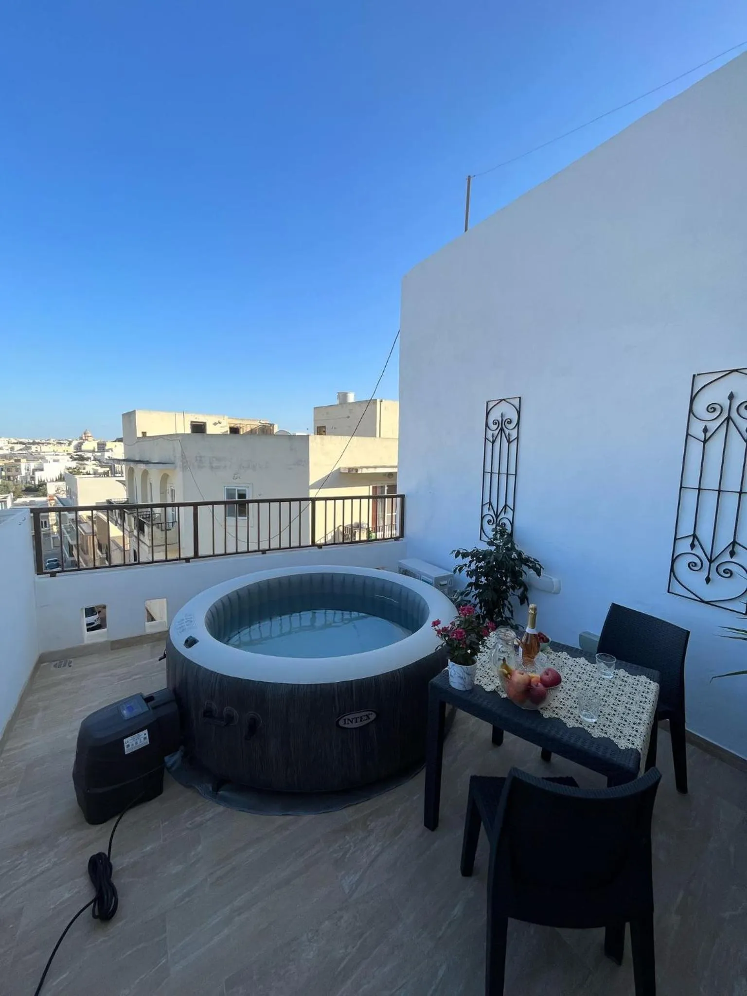 Hot Tub in Alina Boutique Living