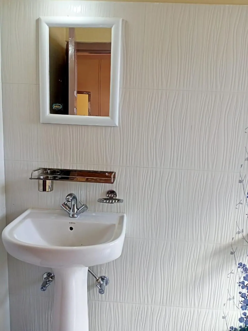 Bathroom in Magvaris Comfort Inn