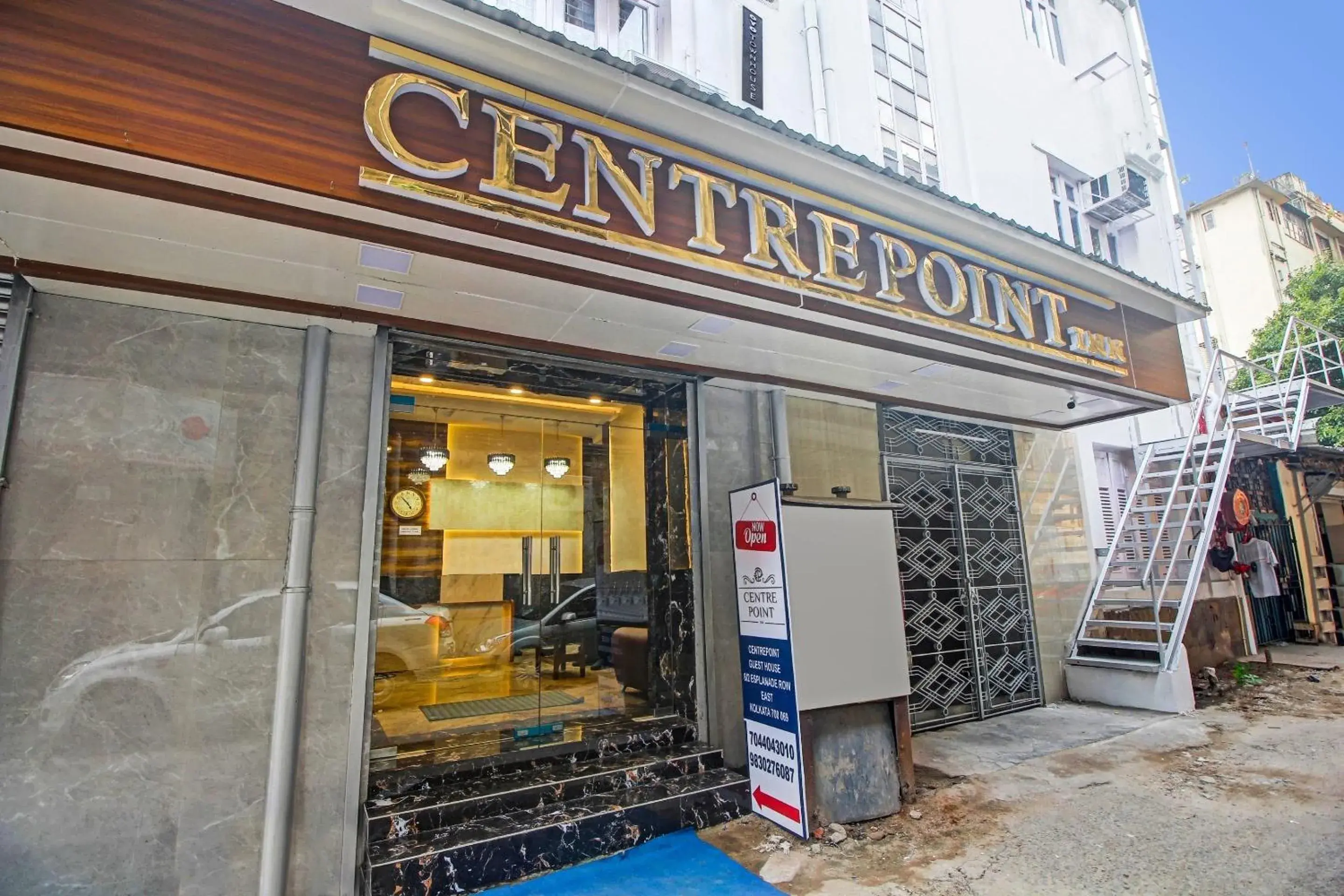 Facade/entrance in Townhouse Centre Point Inn Near Esplanade Metro Station Facade/entrance in Townhouse Centre Point Inn Near Esplanade Metro Station
