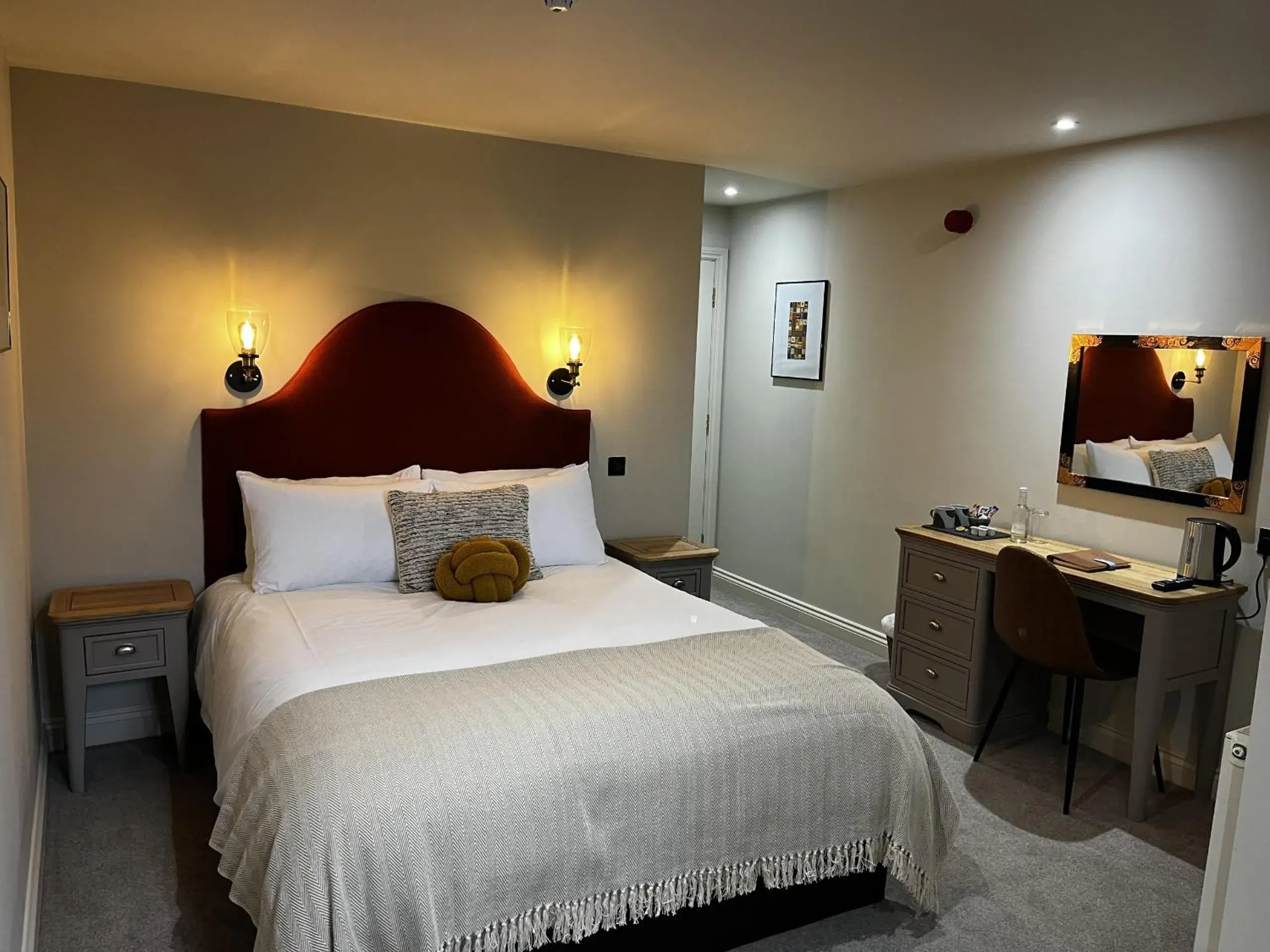 Small Double Room - single occupancy in The Talbot Inn Small Double Room - single occupancy in The Talbot Inn