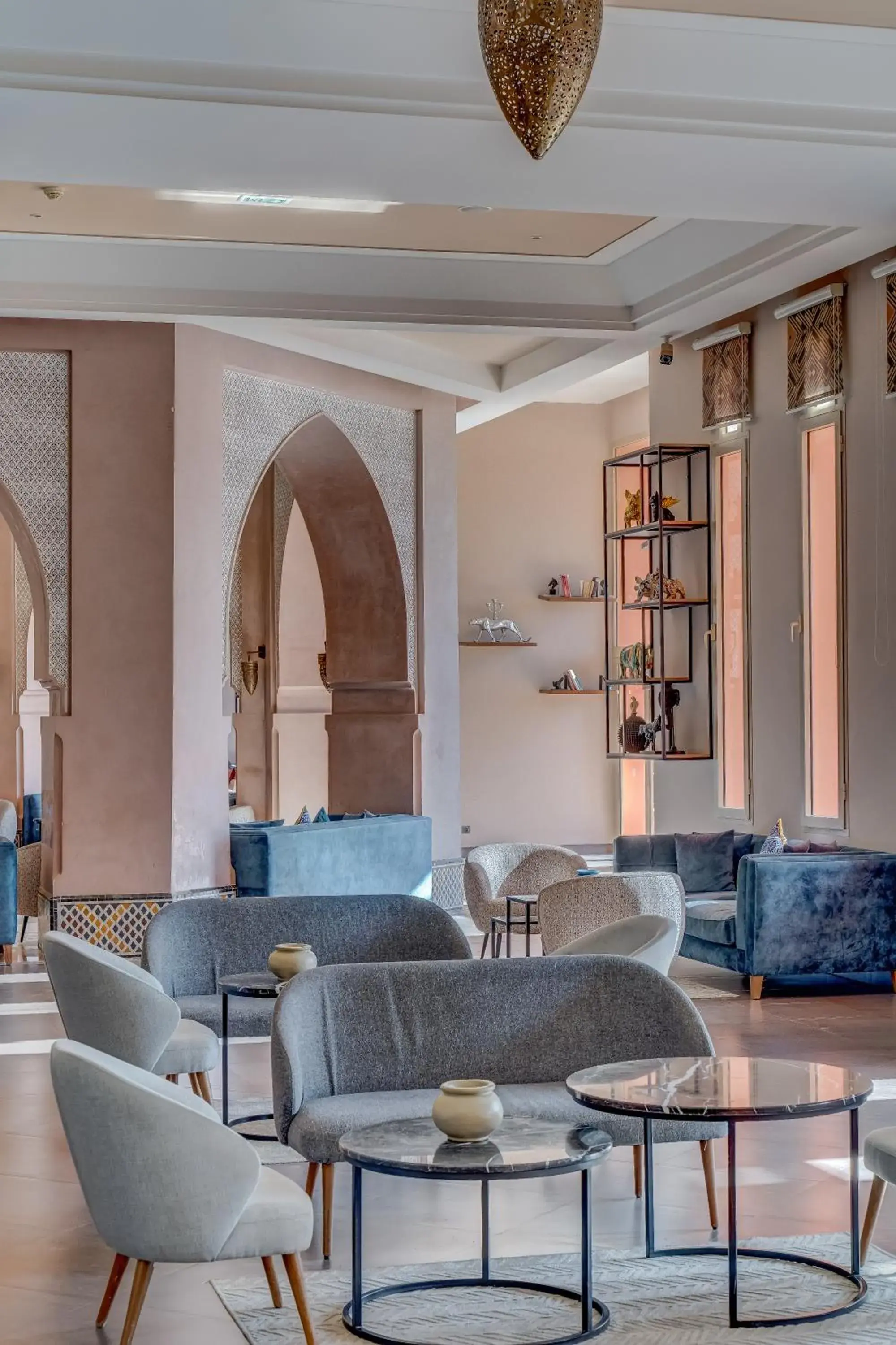 Living room in Kenzi Menara Palace & Resort Living room in Kenzi Menara Palace & Resort