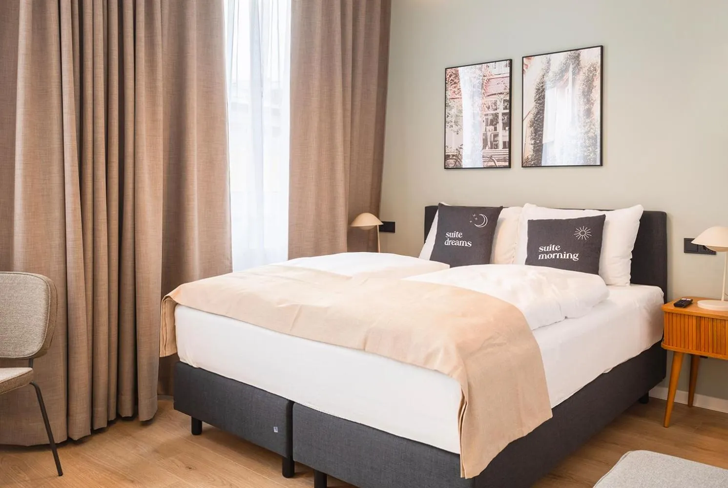 Bed in Limehome Villach Hauptplatz