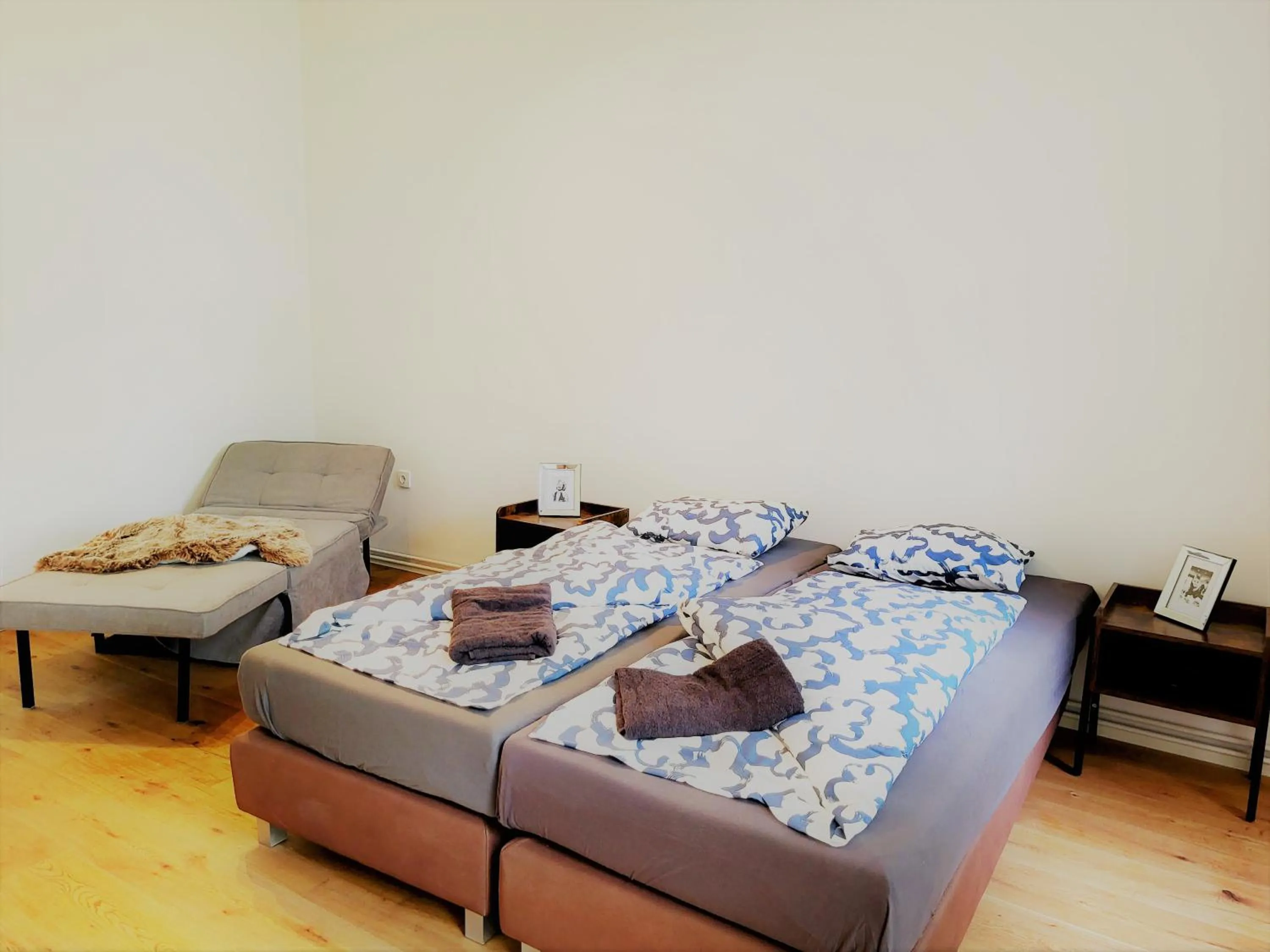 Bed in Donaufelder City Apartment