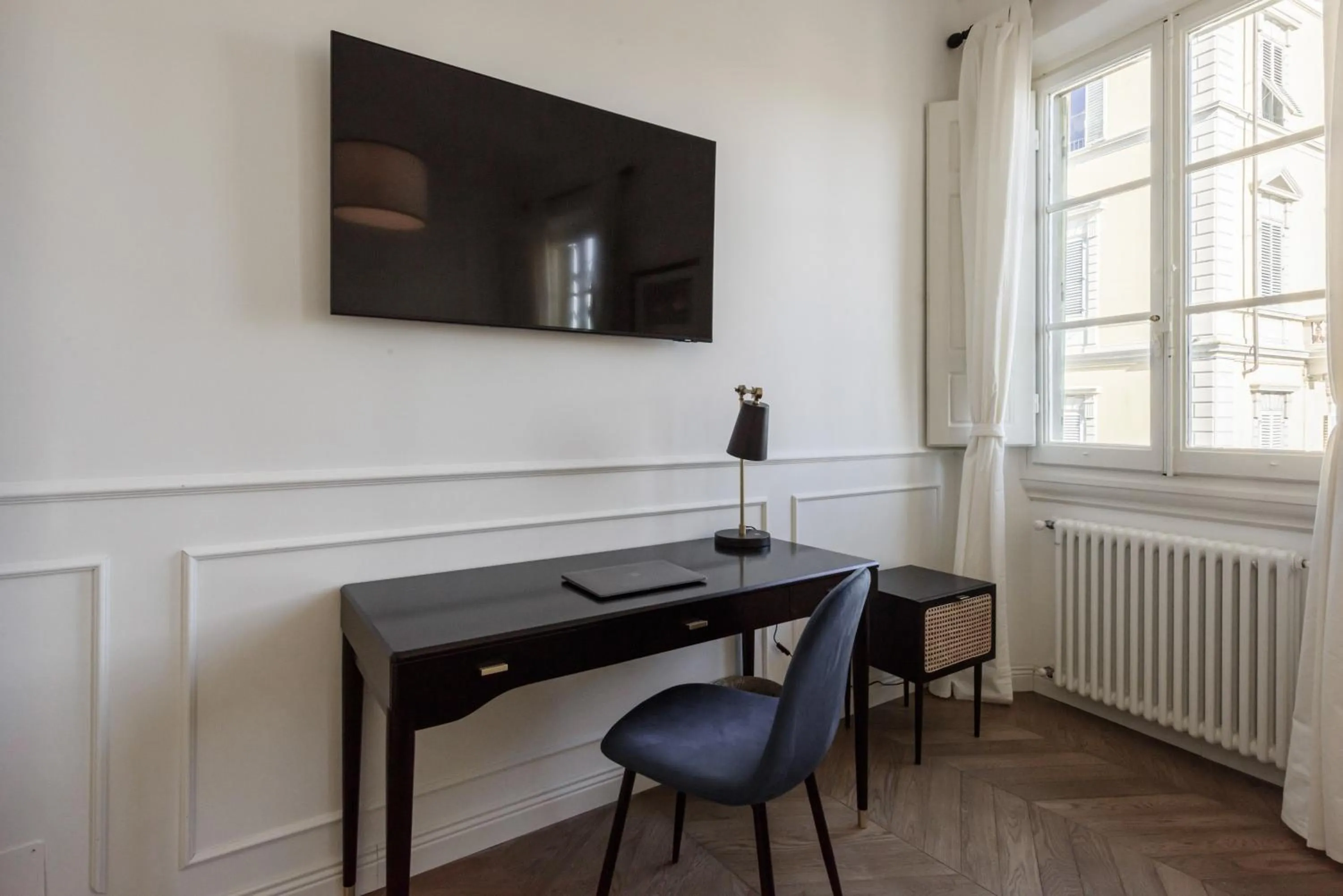 TV and multimedia in Luxury San Niccolò by Mmega