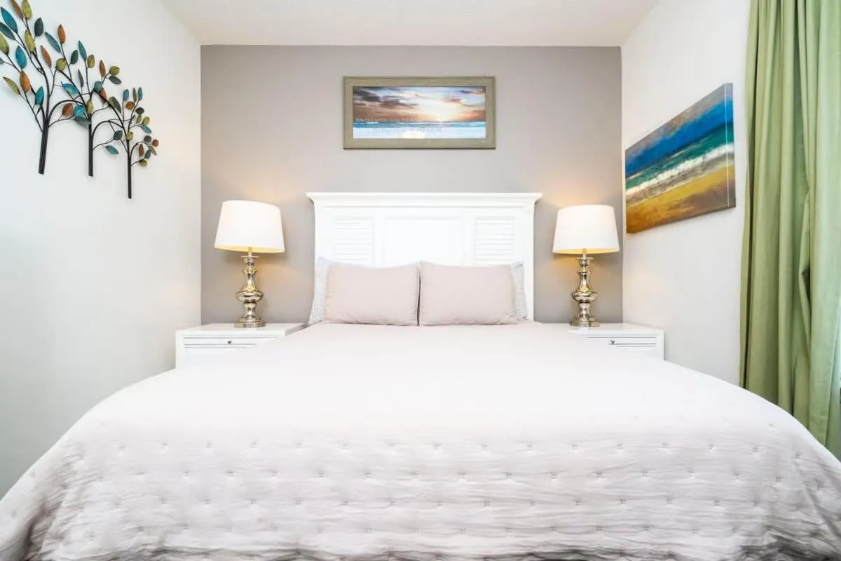 Bed in Stunning 5 Bd w/ Pool Close to Disney @ Windsor Westside 2015