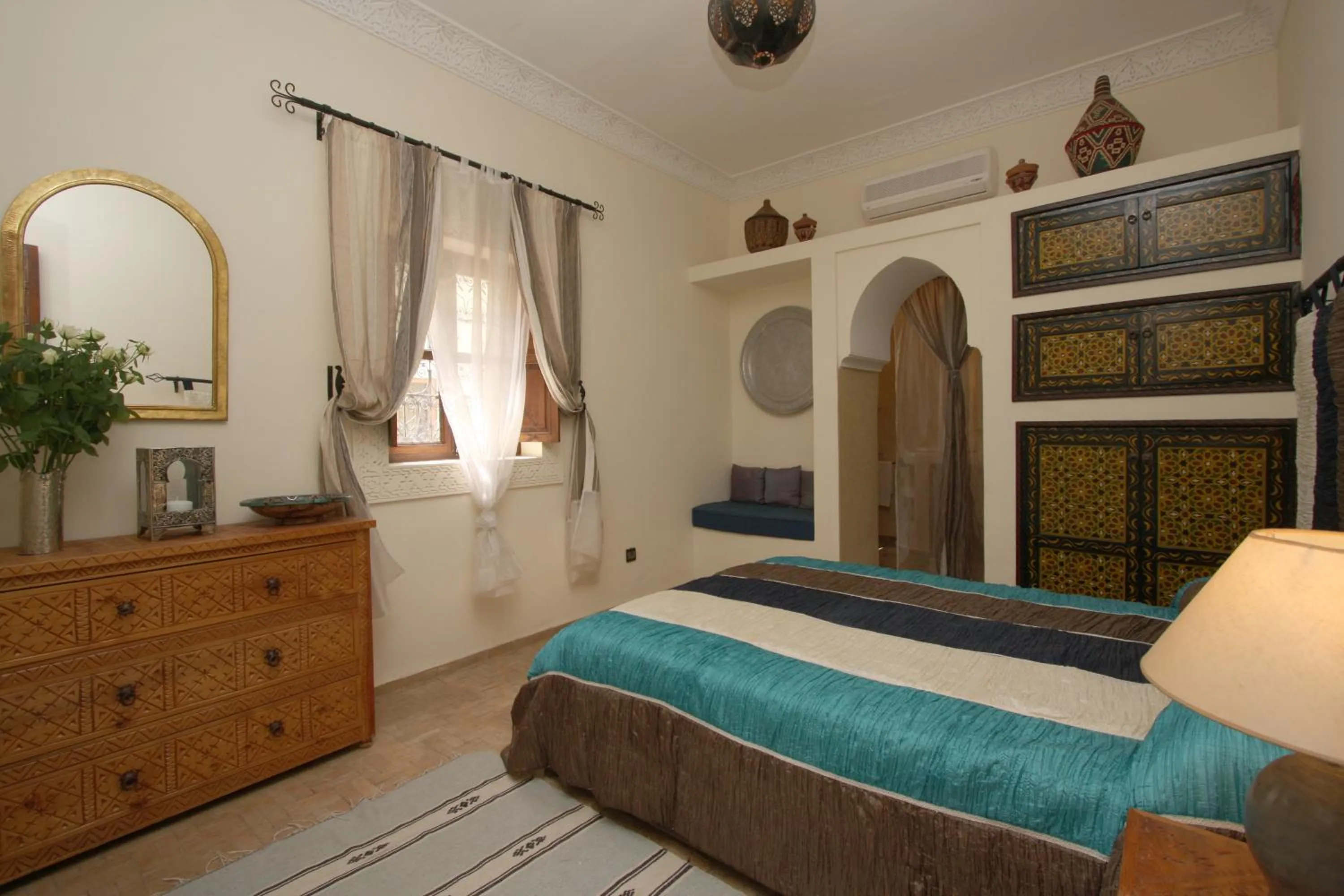 Bedroom, Bed in Riad petit Karmela