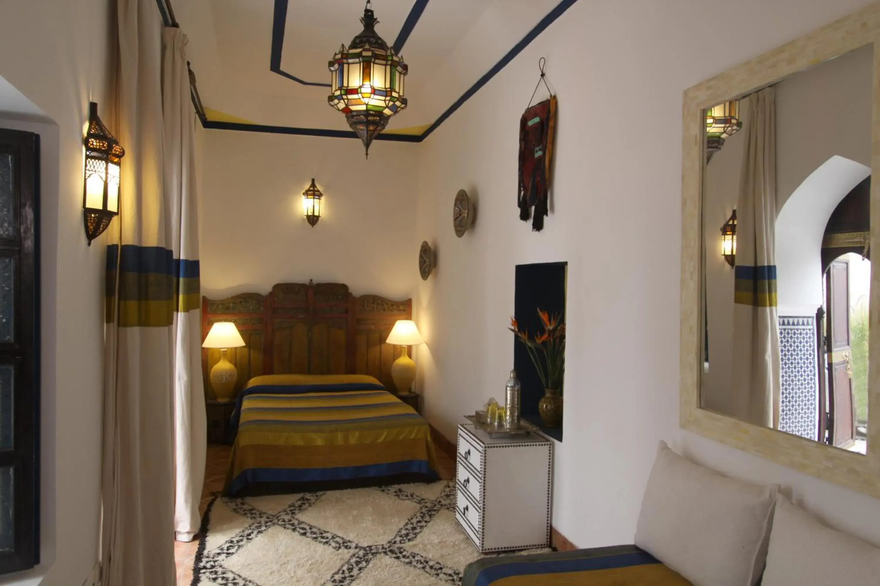 Photo of the whole room, Bed in Riad Karmela