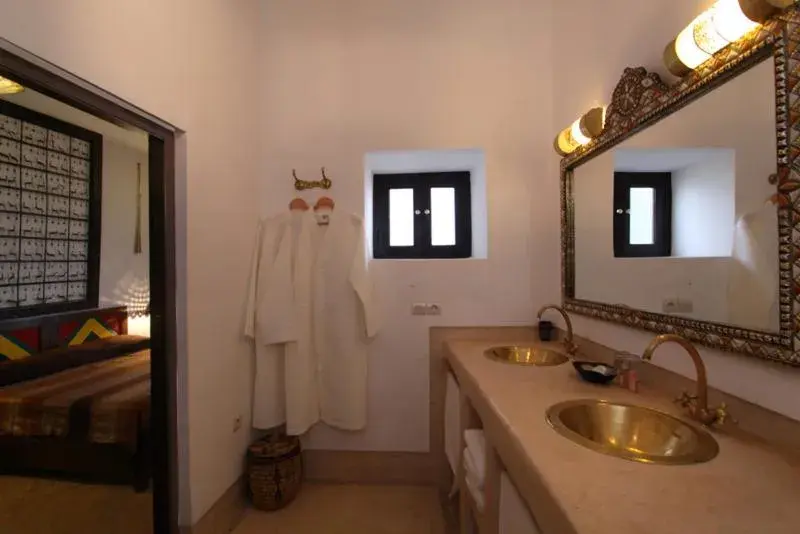 Bathroom in Riad Karmela