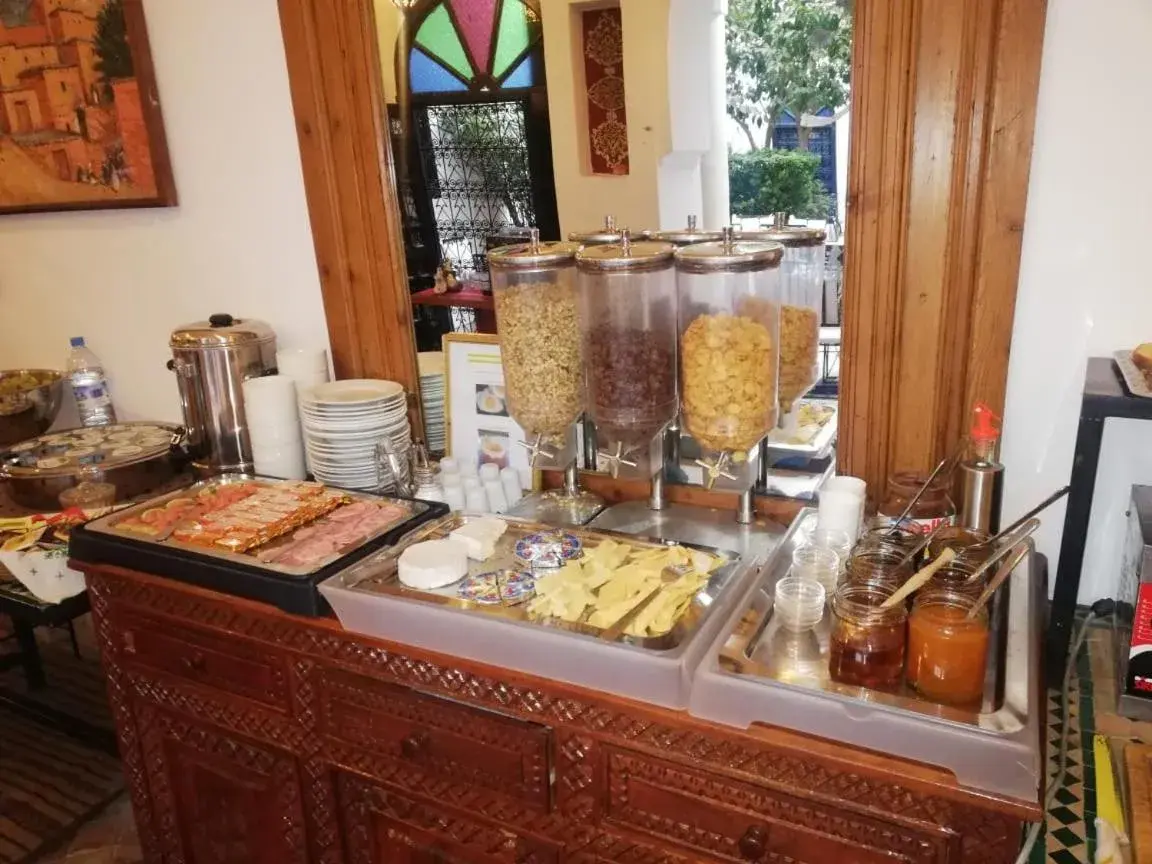 Continental breakfast in Riad Karmela