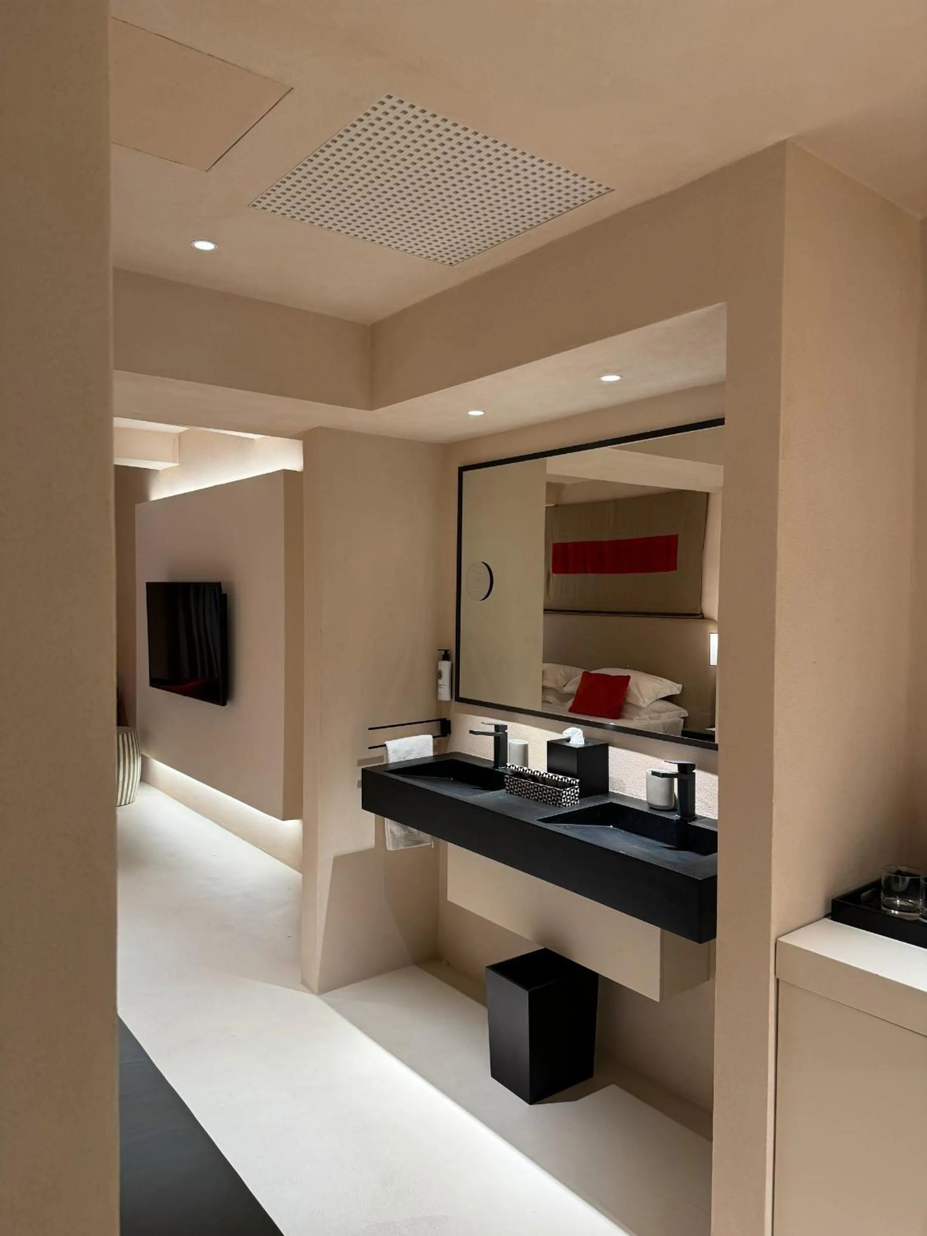 Bathroom in Hotel Palazzo Durazzo Suites