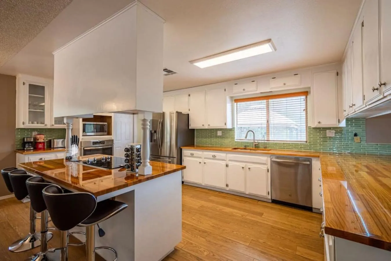 Cherry Cottage 15 min from Yosemite South Entrance