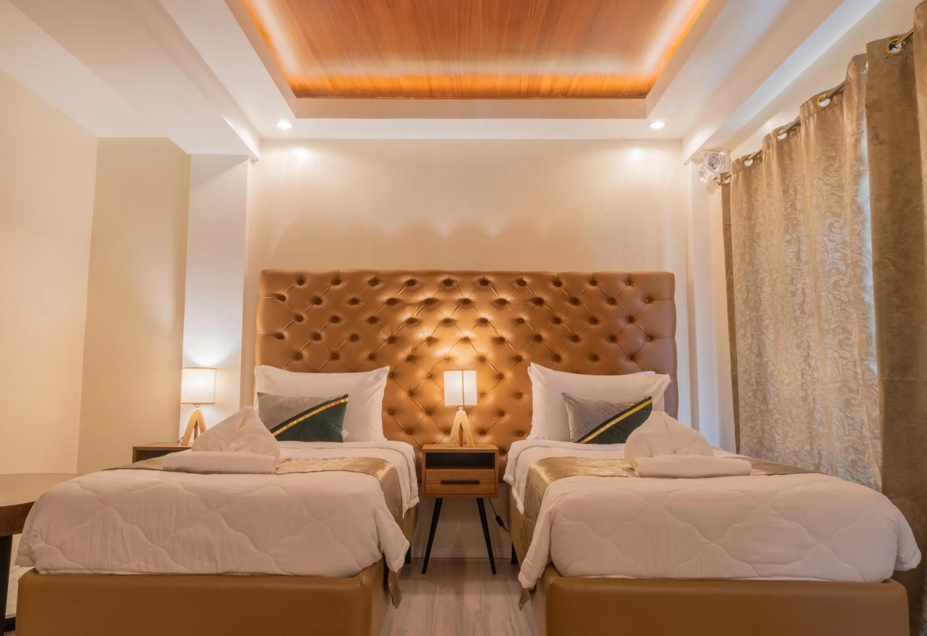 Bedroom, Bed in The Mayana Resort