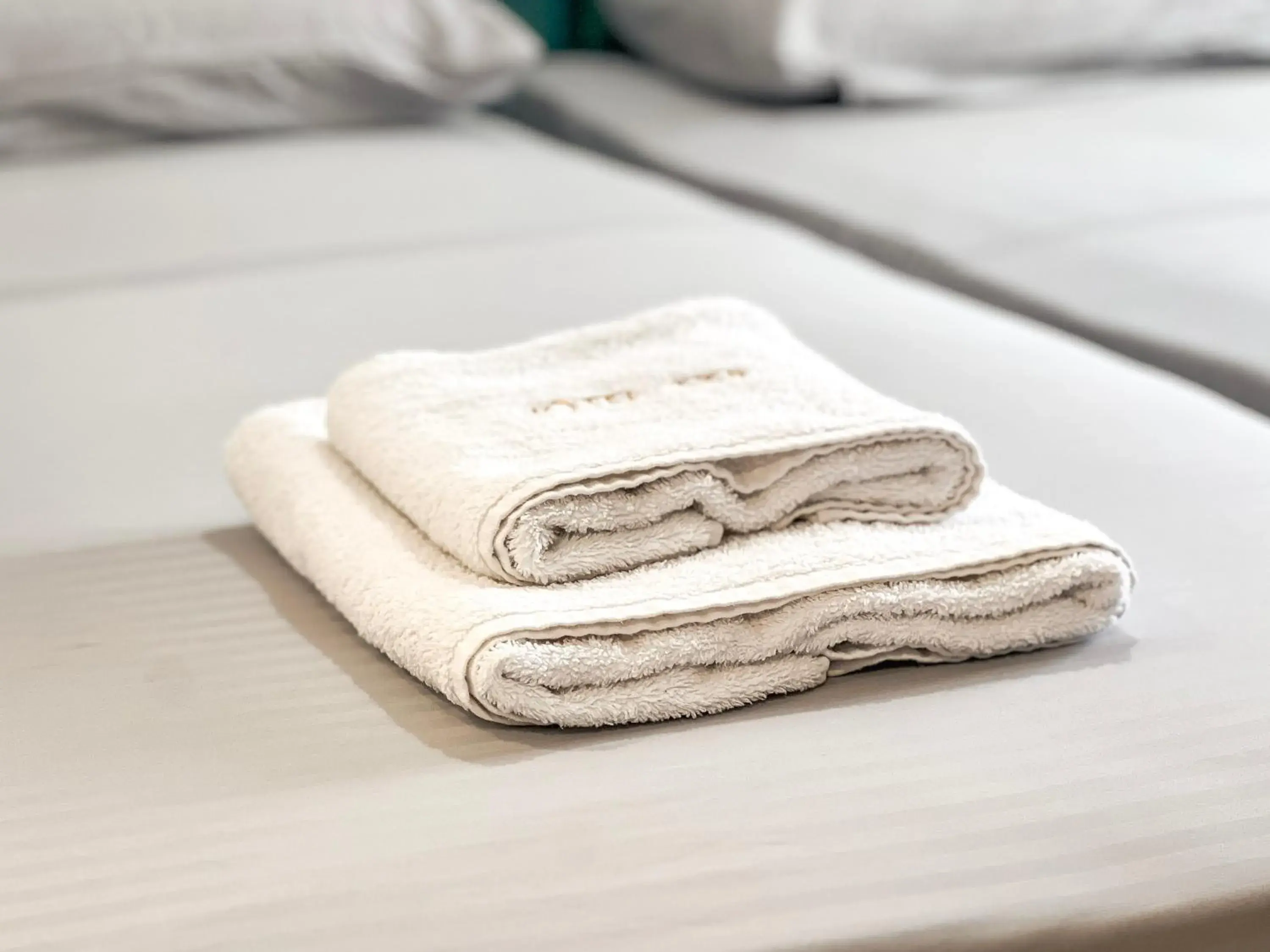 Bed in Hotel Tier Center Bed in Hotel Tier Center