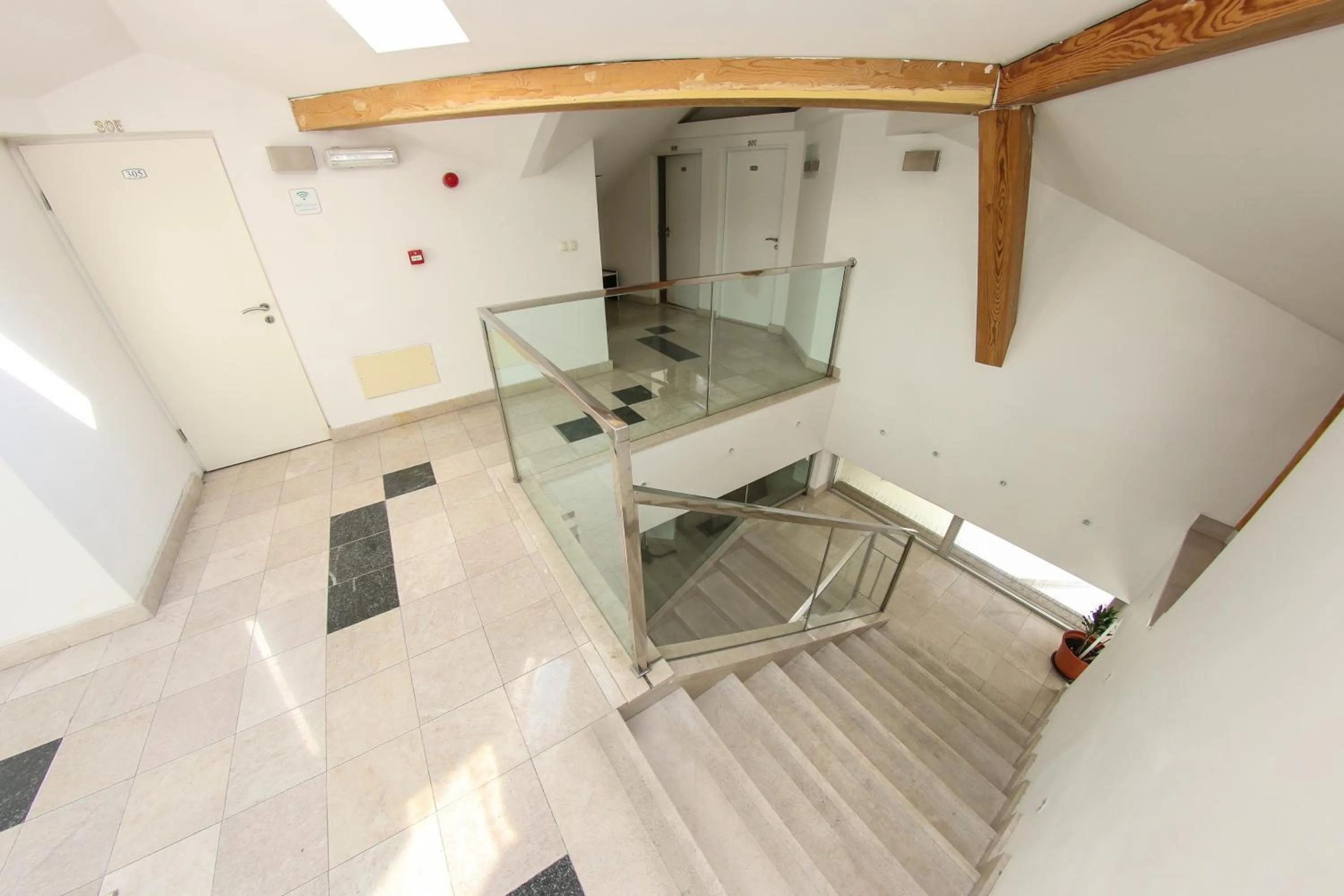 Property building in Hotel Hayat