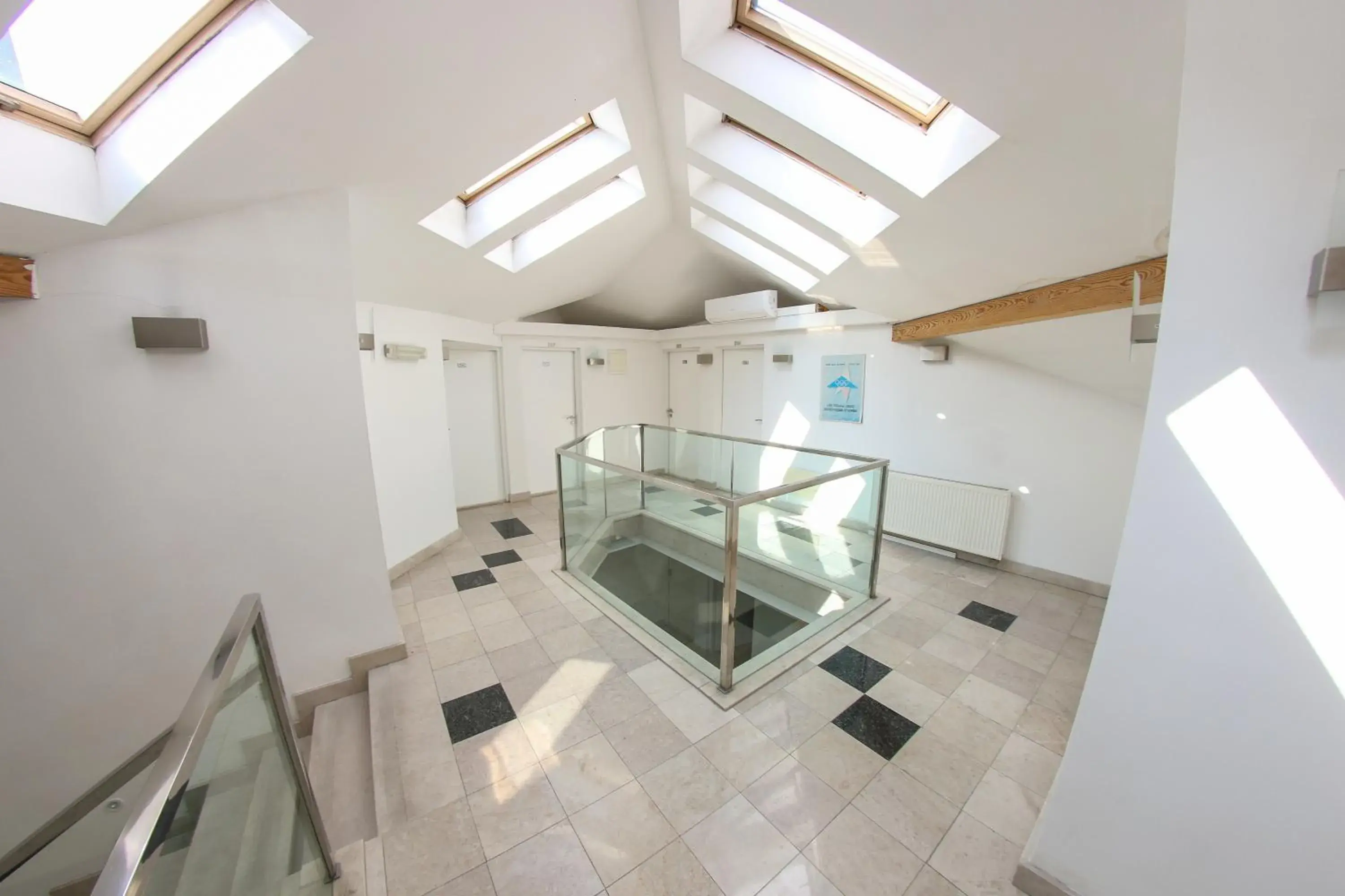 Property building in Hotel Hayat Property building in Hotel Hayat