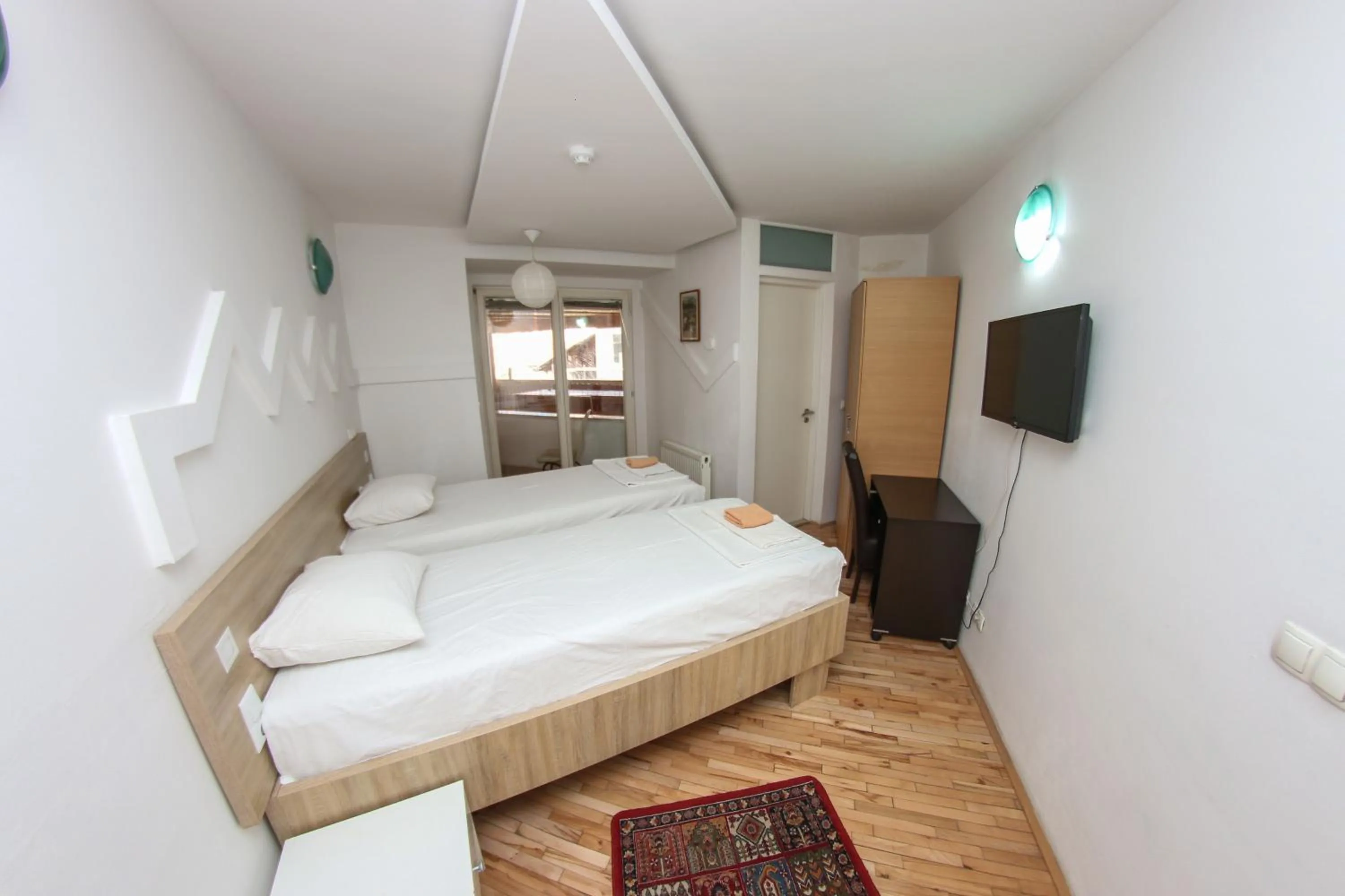 Photo of the whole room, Bed in Hotel Hayat