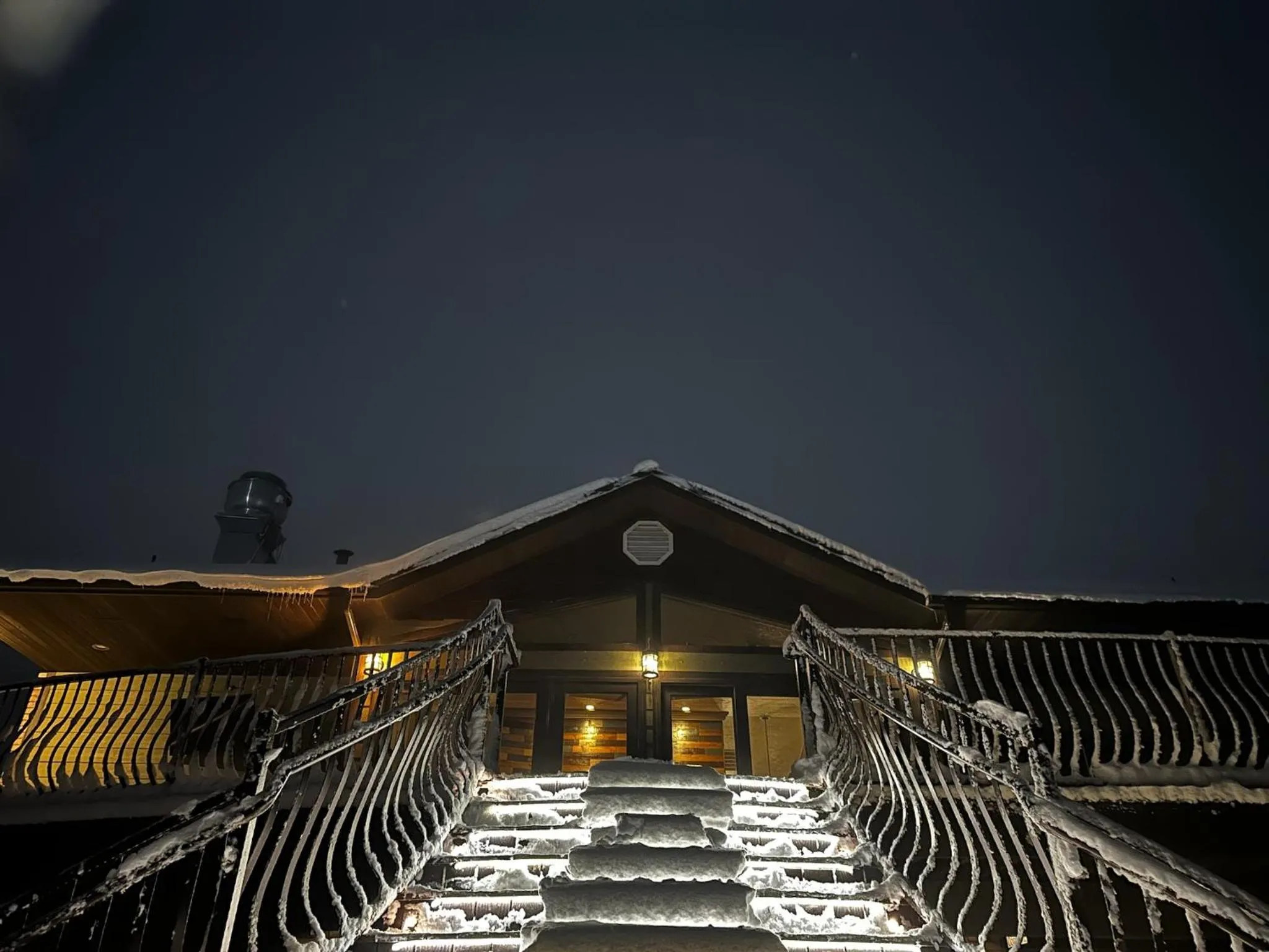 Property building in Zion Cliff Lodge