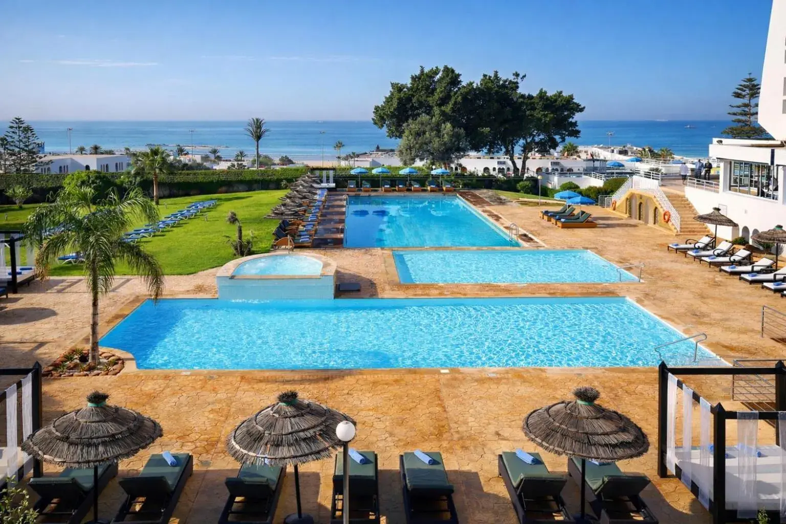 Swimming pool in Anezi Tower Hotel Swimming pool in Anezi Tower Hotel