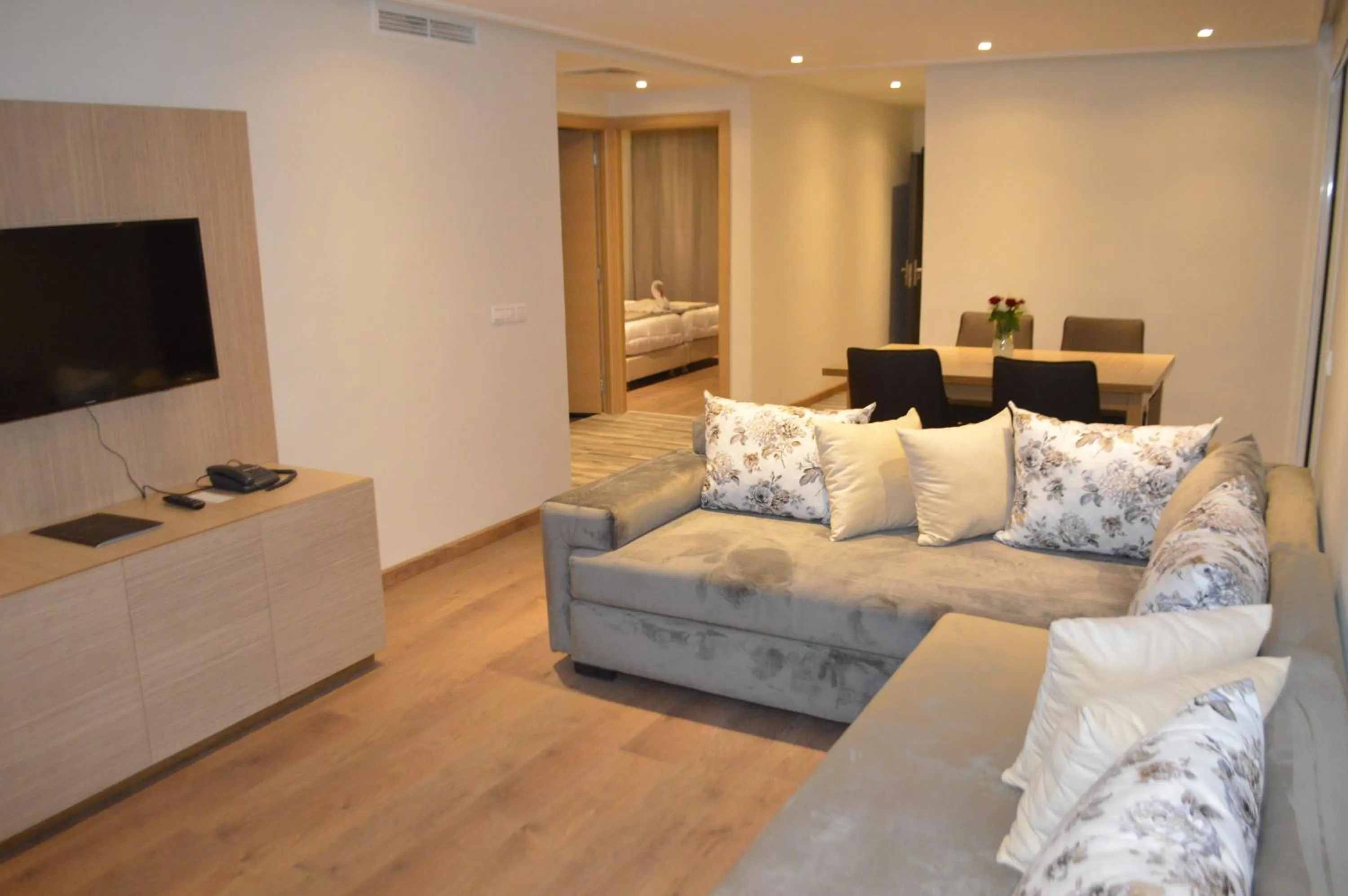 Living room in Anezi Tower Hotel