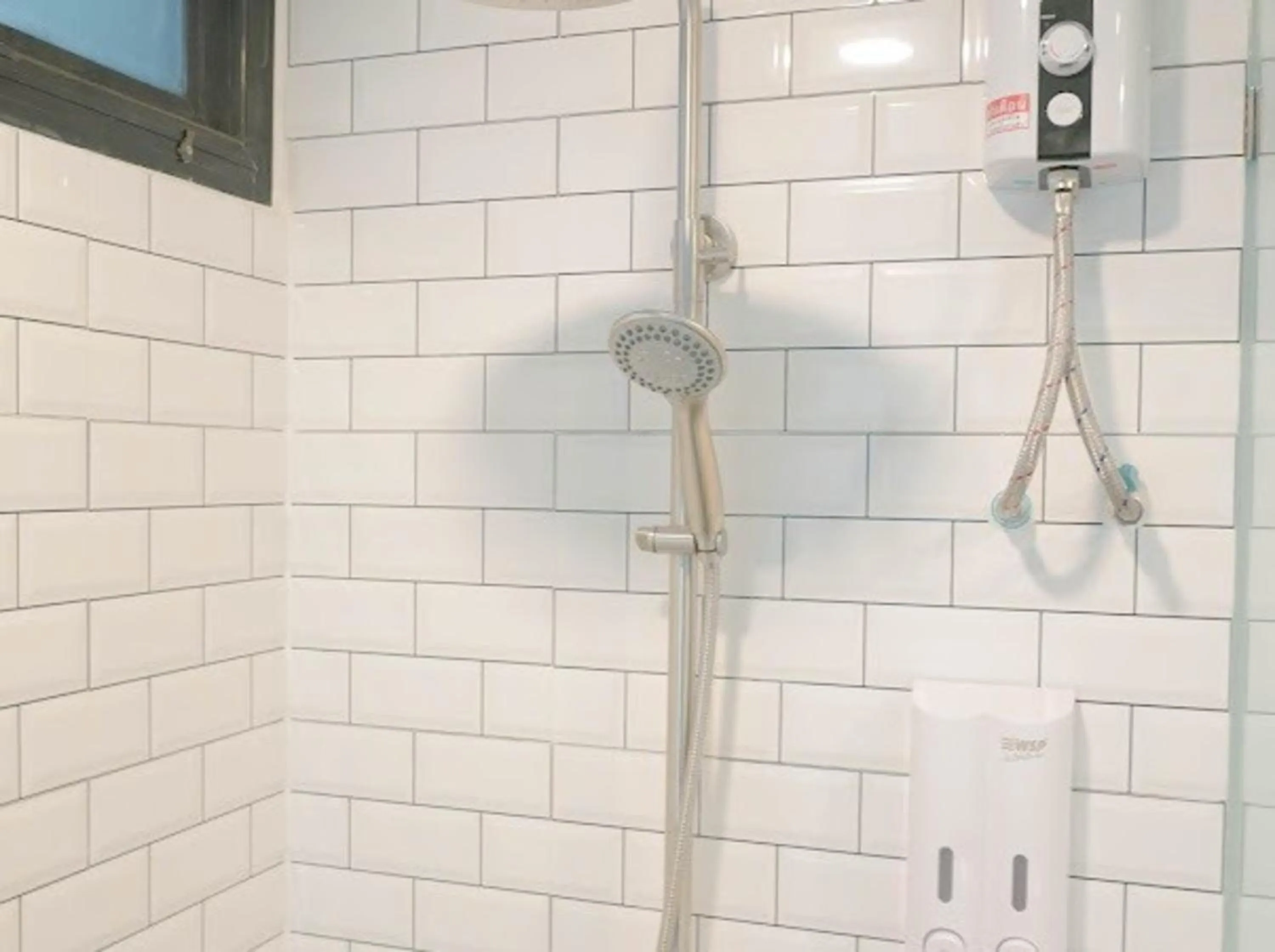 Shower in BnB98 Silom Hotel