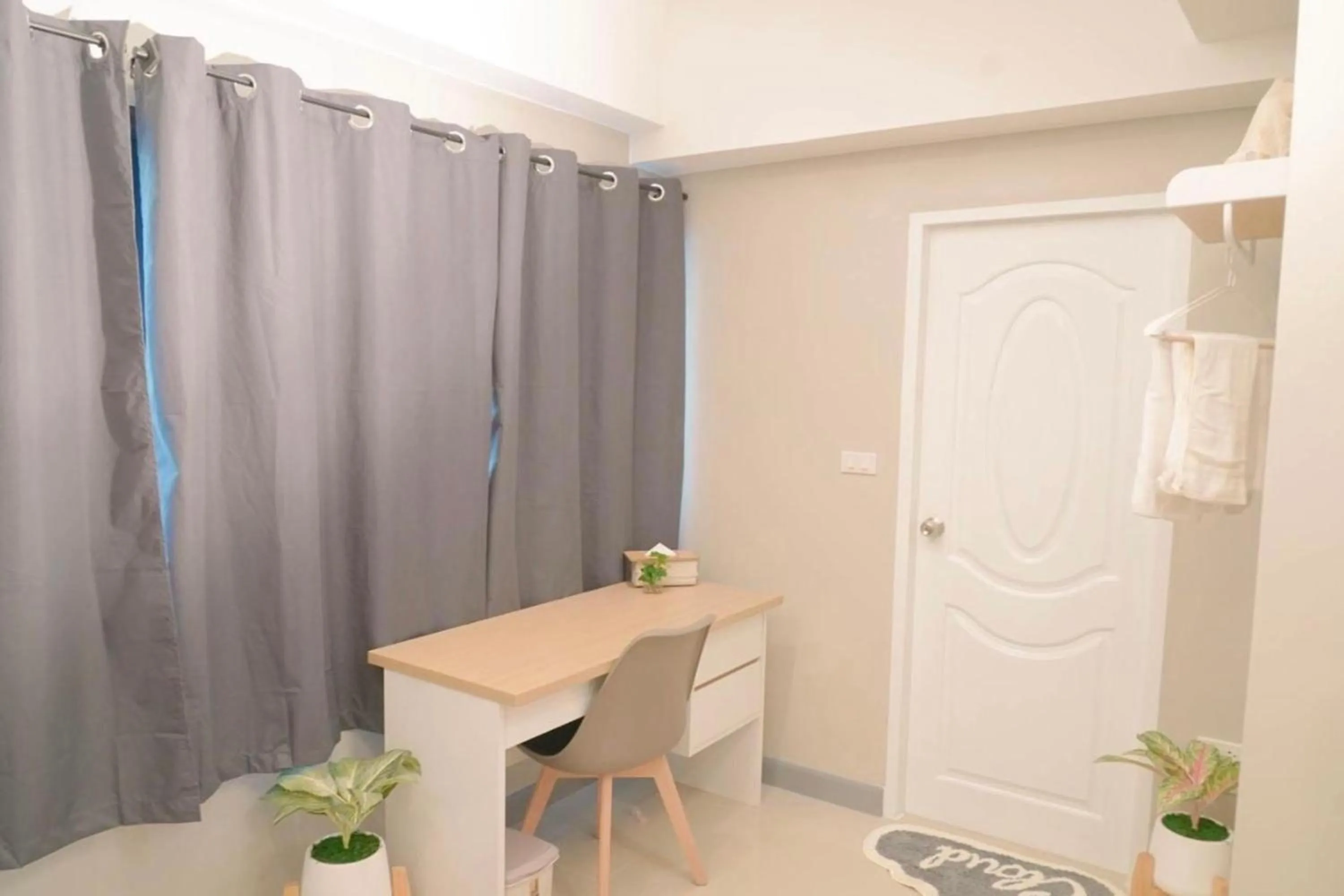 Seating area in BnB98 Silom Hotel