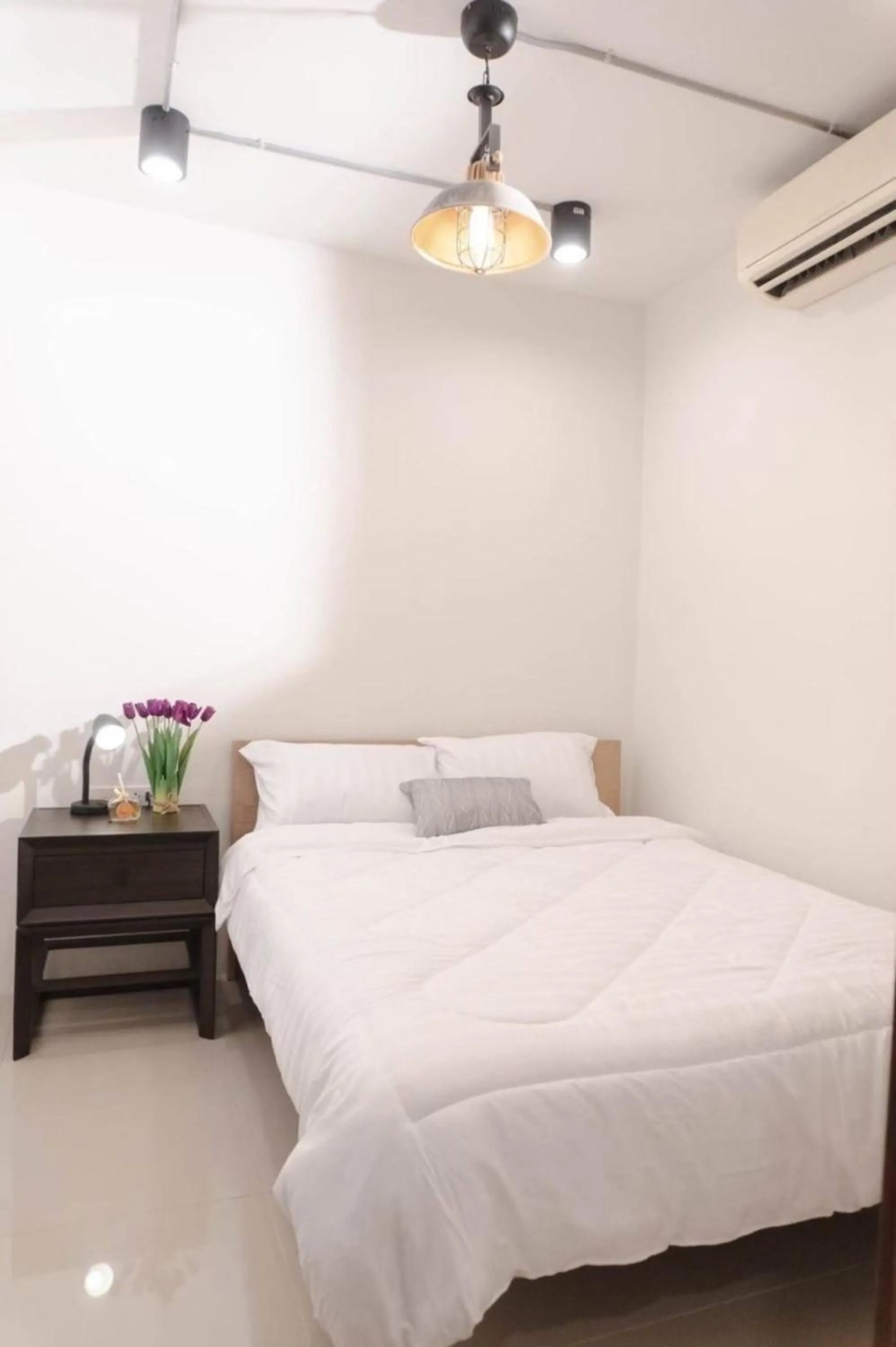 Bed in BnB98 Silom Hotel