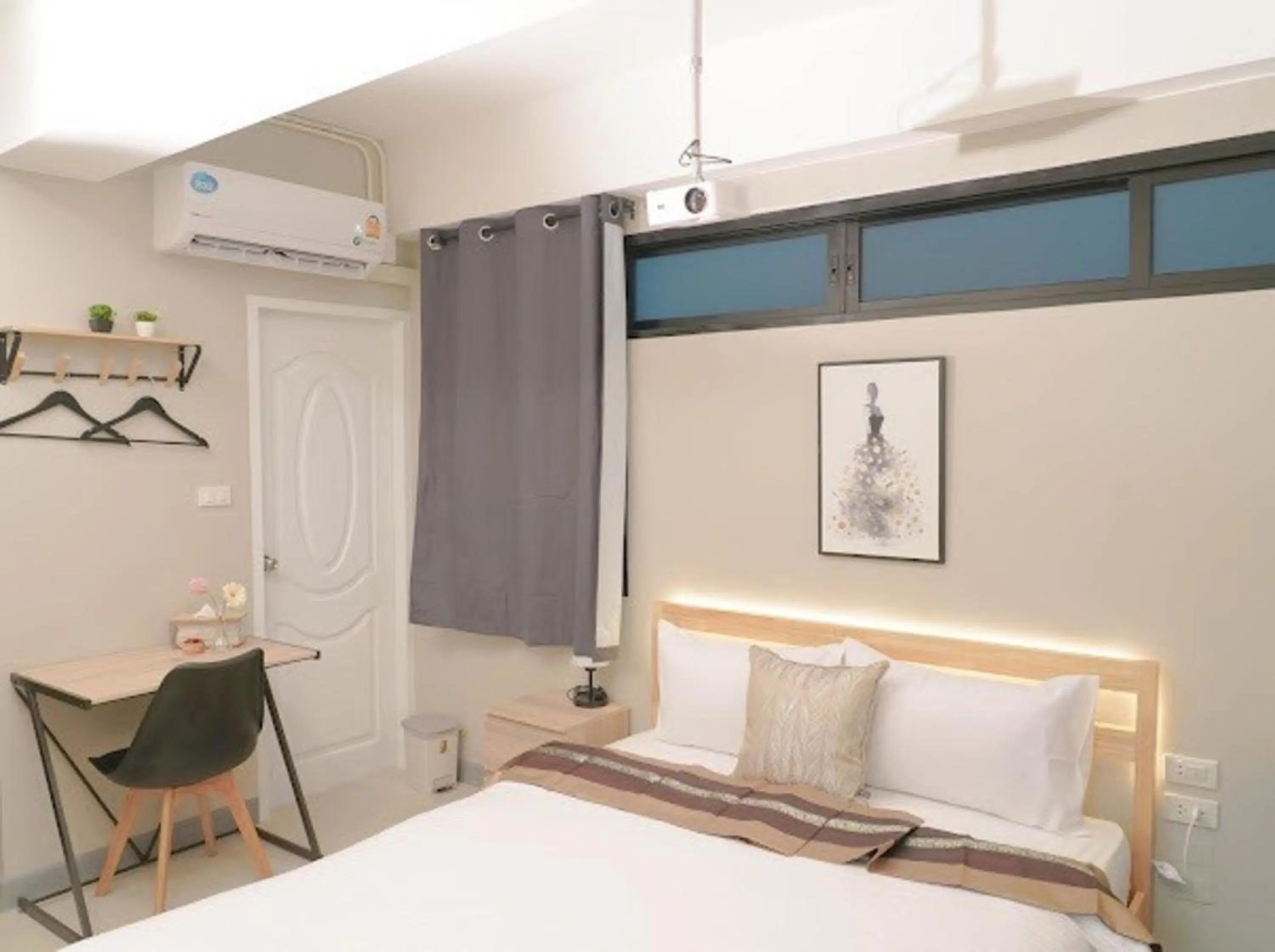 Bed in BnB98 Silom Hotel