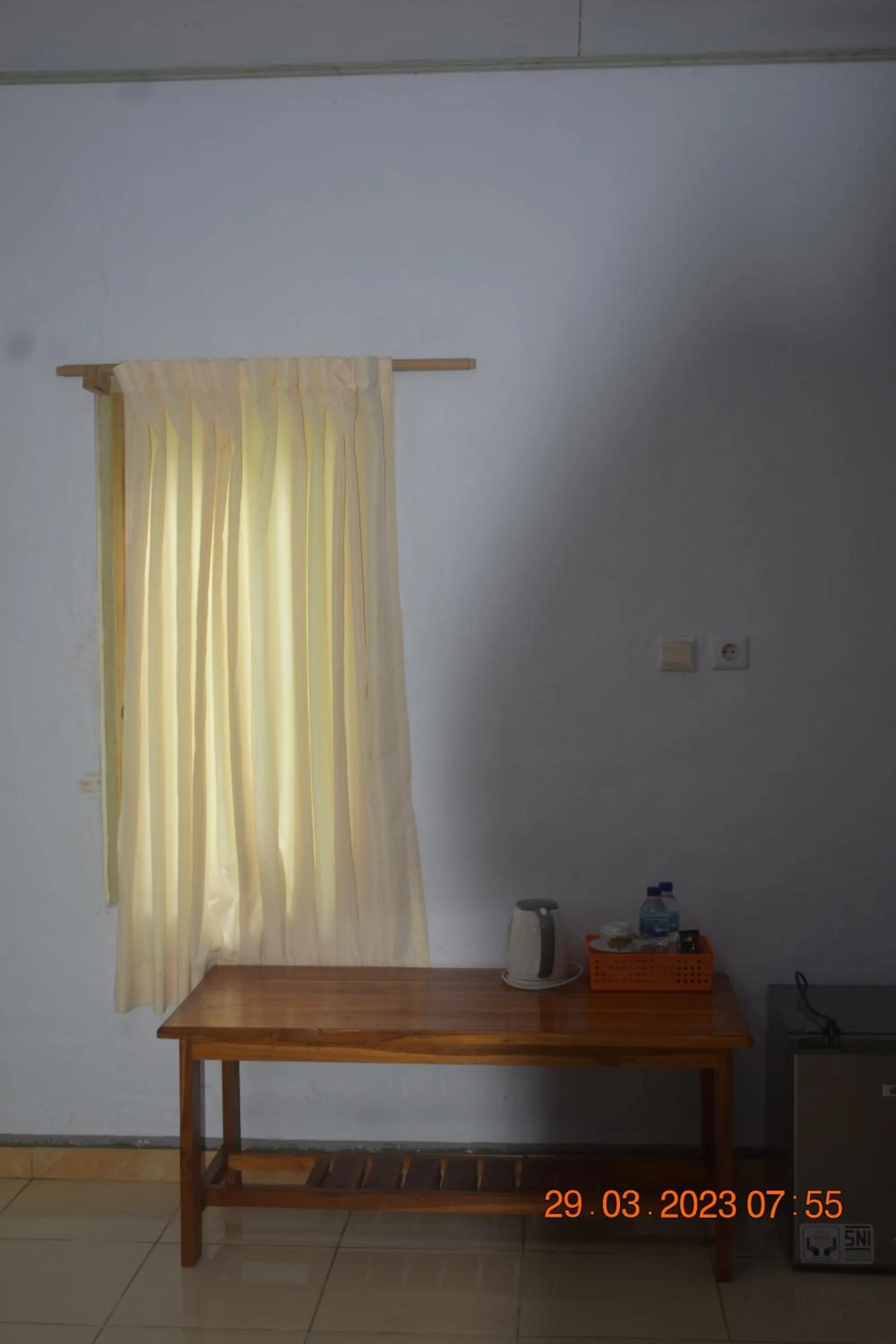 hair dresser in Del Mar Home Stay