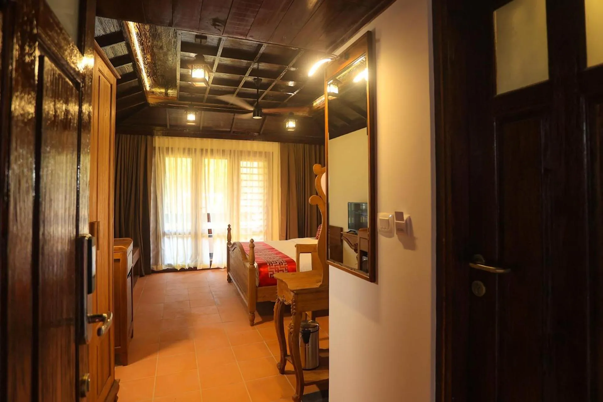 Photo of the whole room in Heaven Inn Munnar