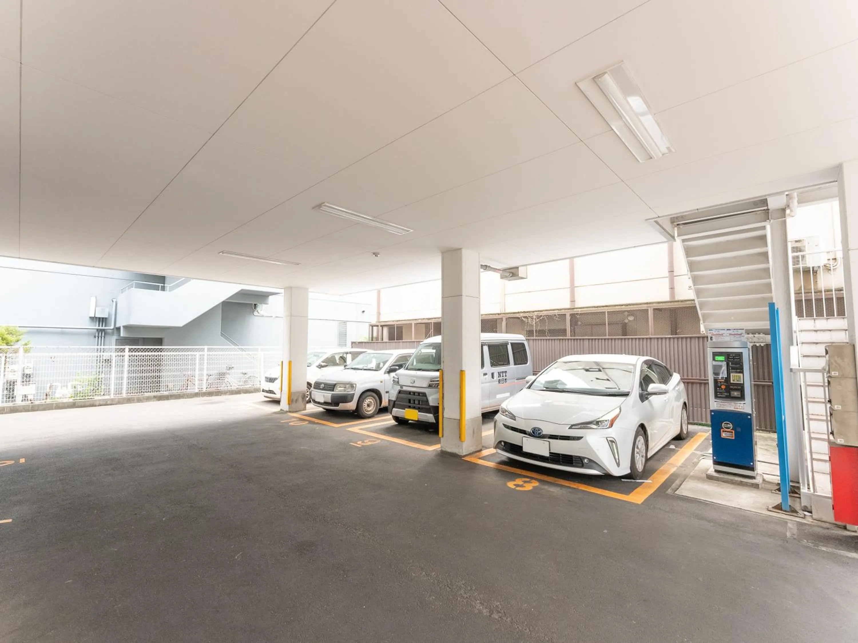 Parking in Tabist MAYUDAMA CABIN