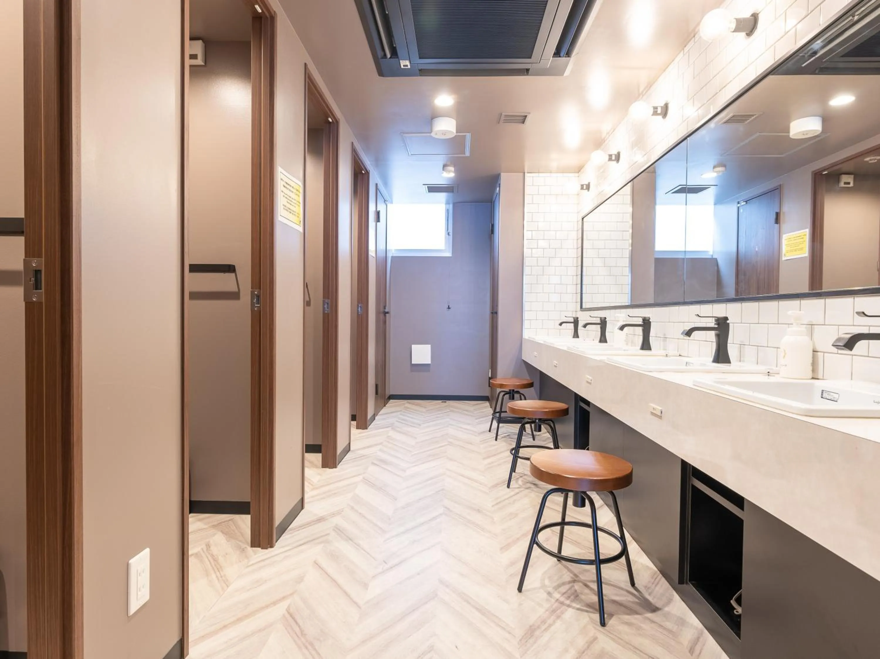 Shower in Tabist MAYUDAMA CABIN