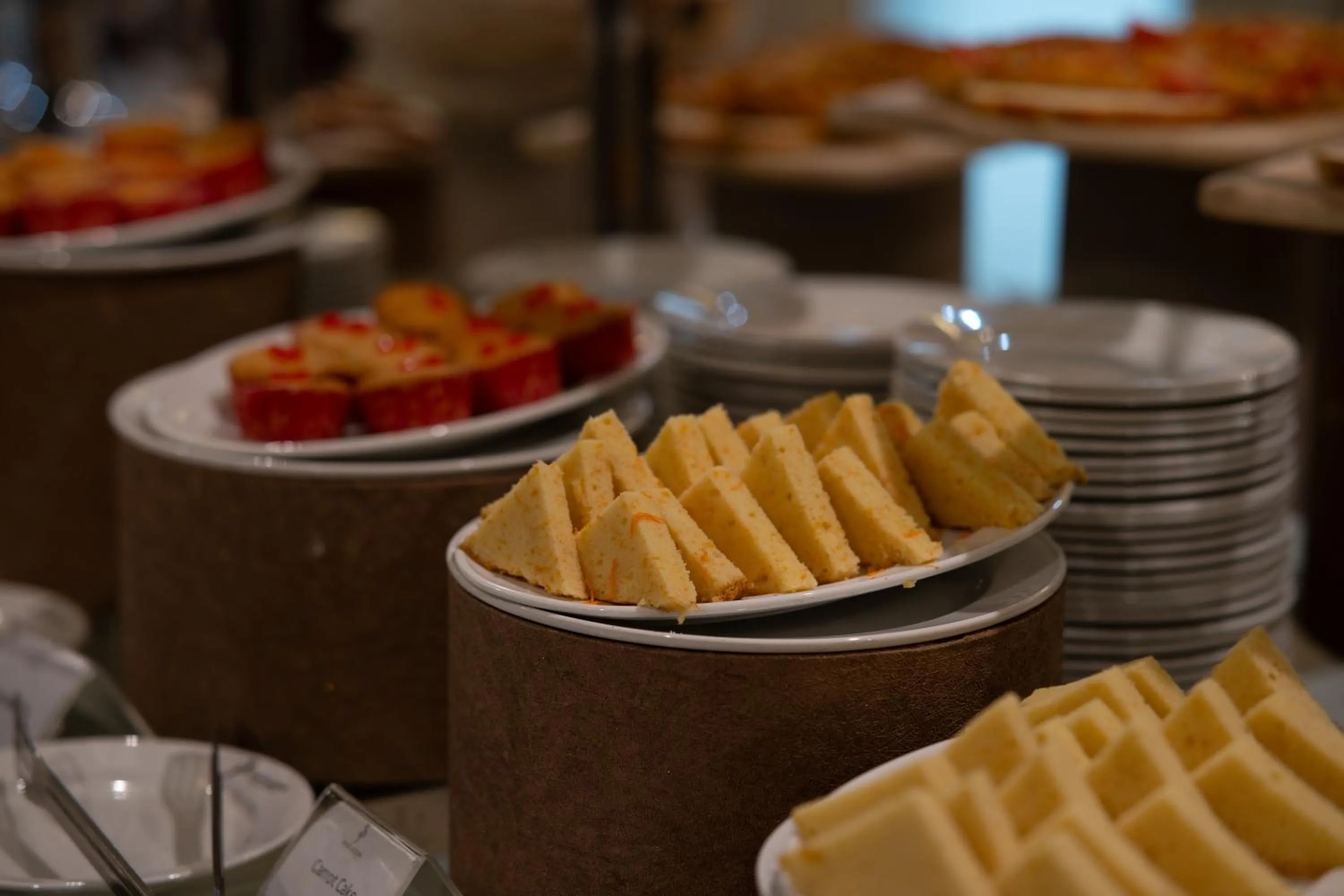 Restaurant/places to eat in Paragon Hotel & Resort