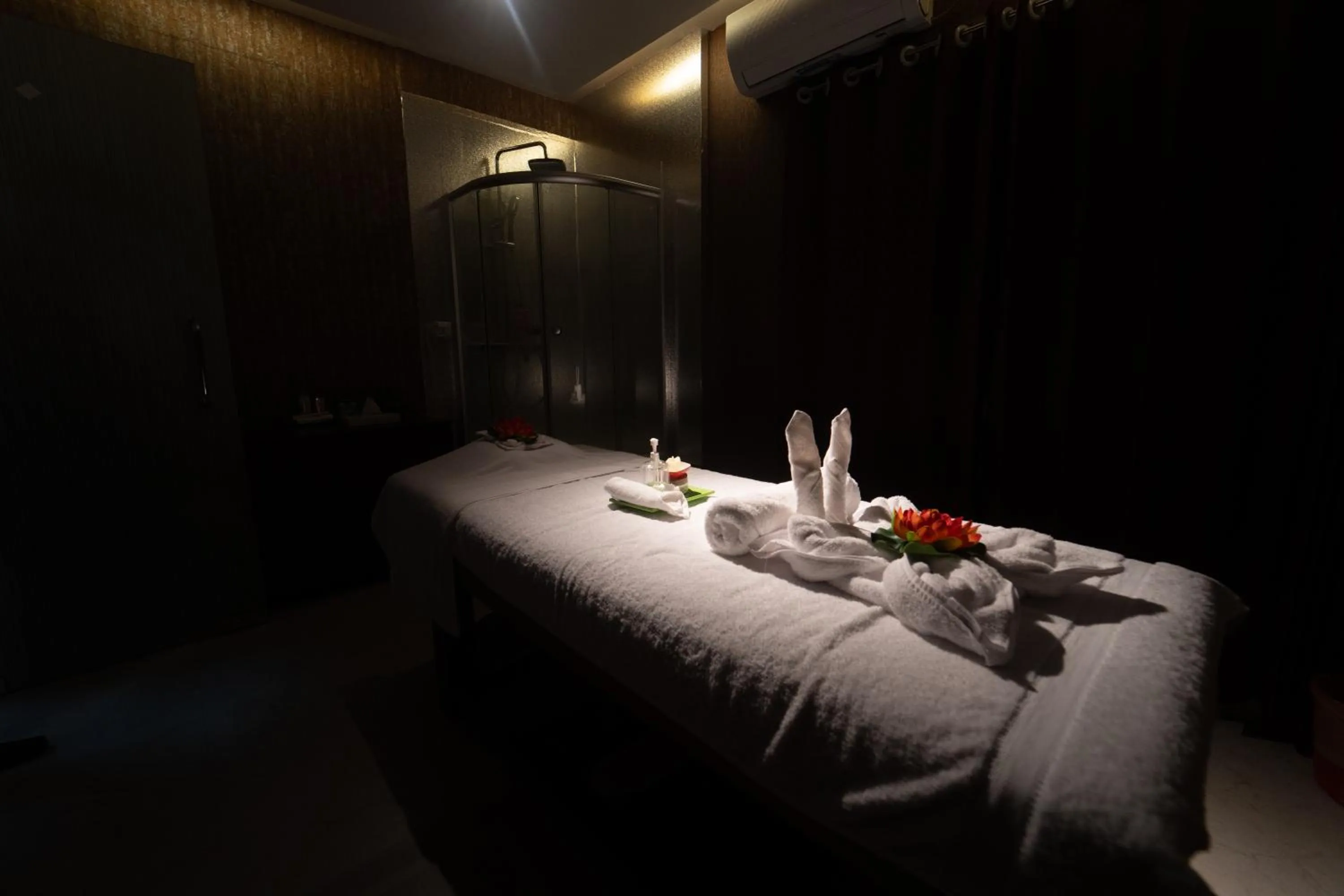 Spa and wellness centre/facilities in Paragon Hotel & Resort