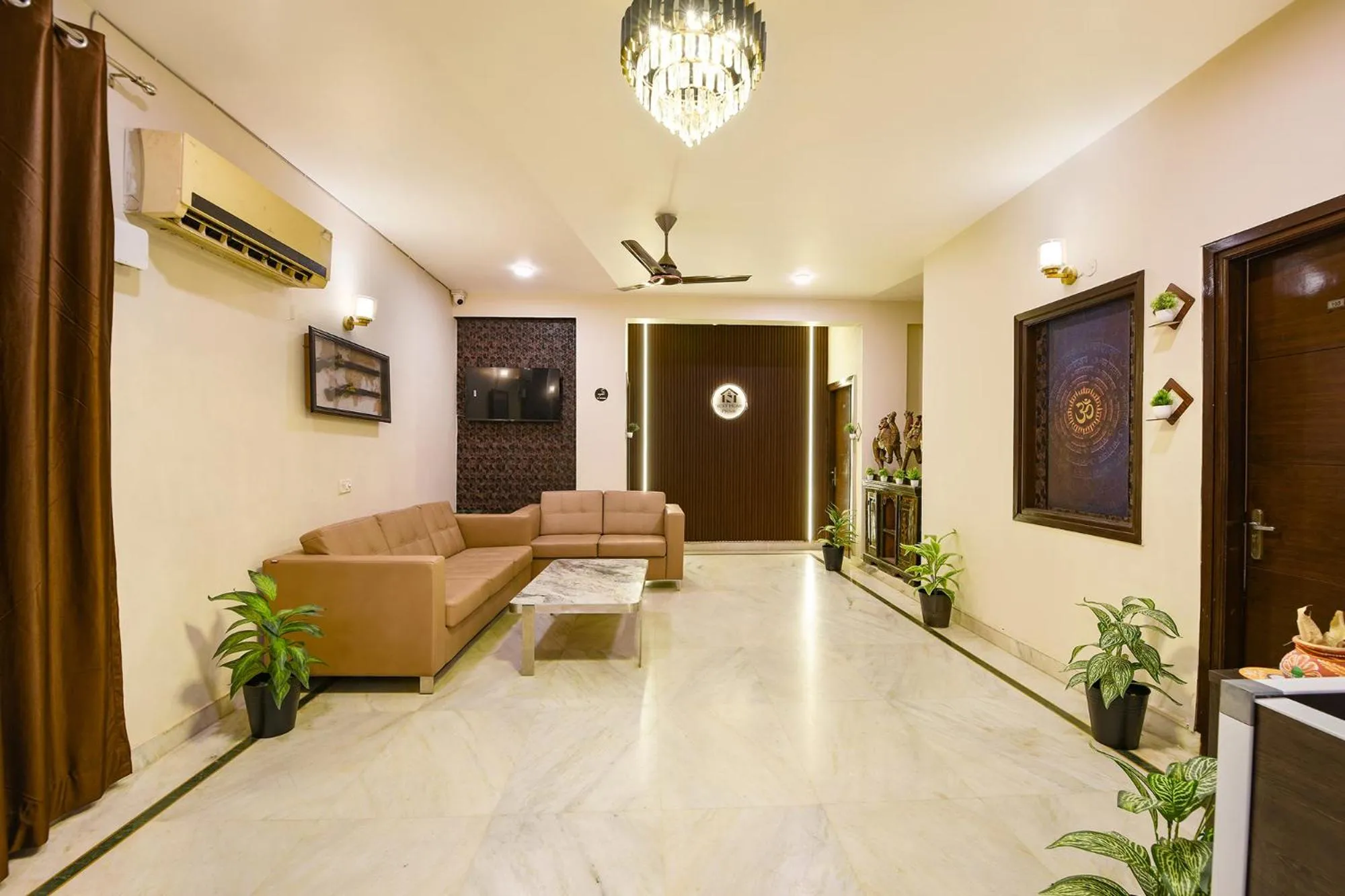 Lobby or reception in FabHotel Next Home Prime