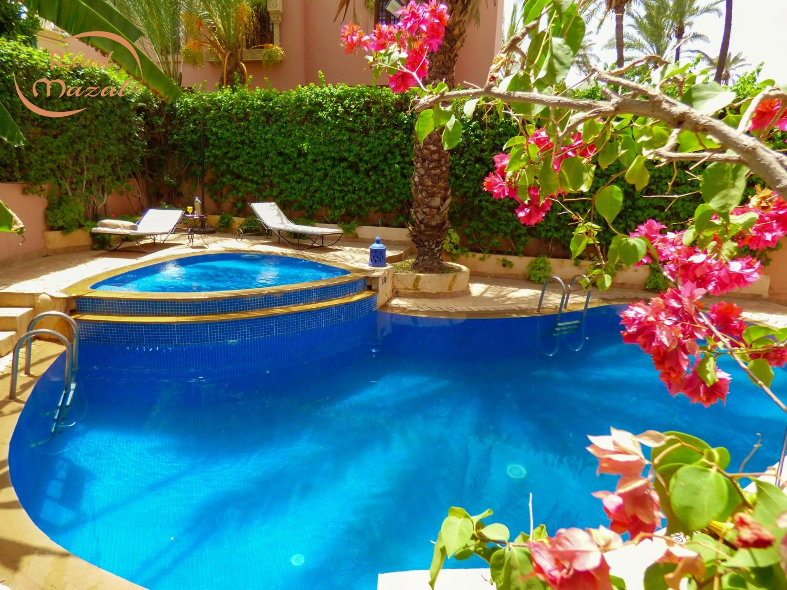 Swimming pool in Riad Mazal