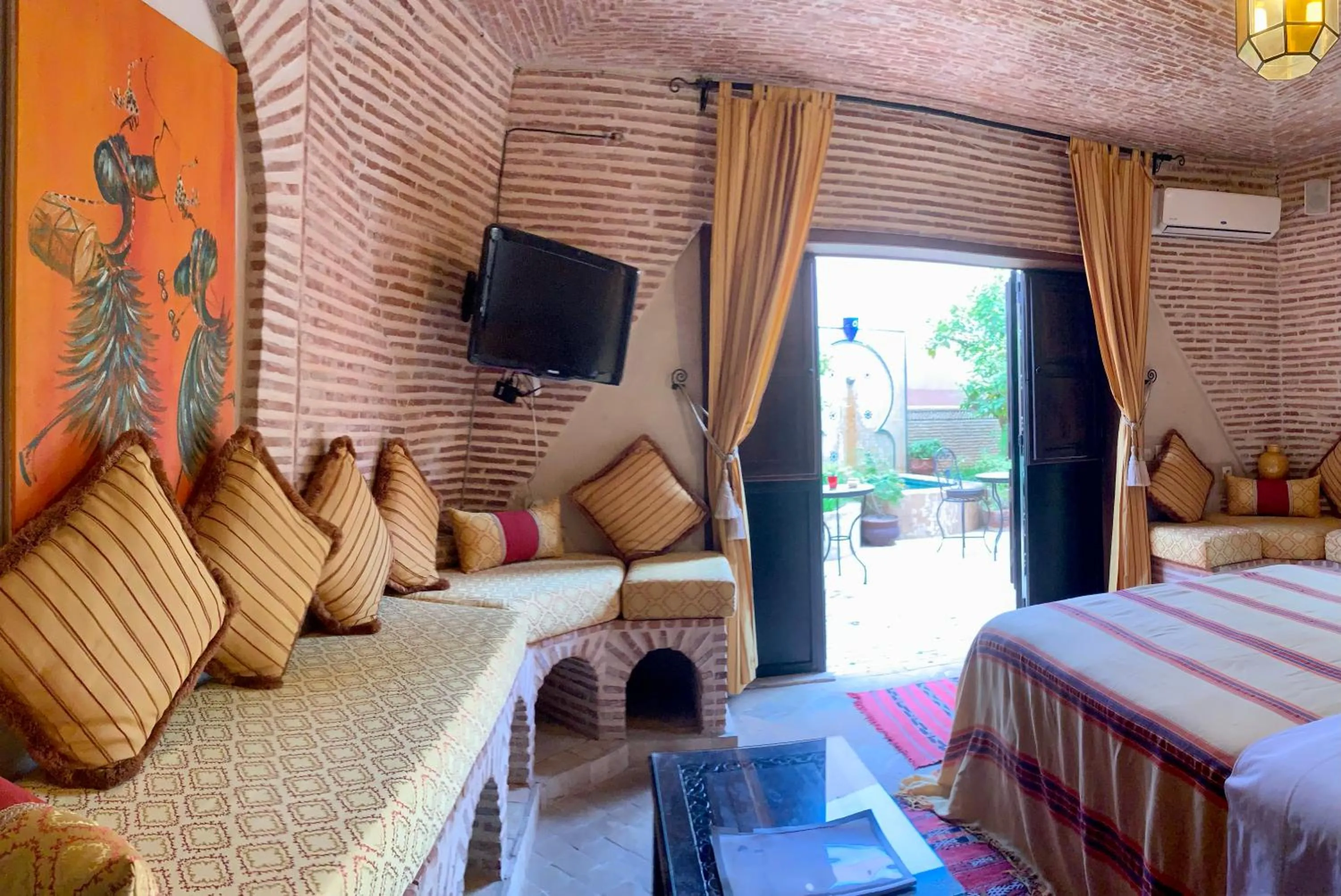 Bed in Riad Mazal