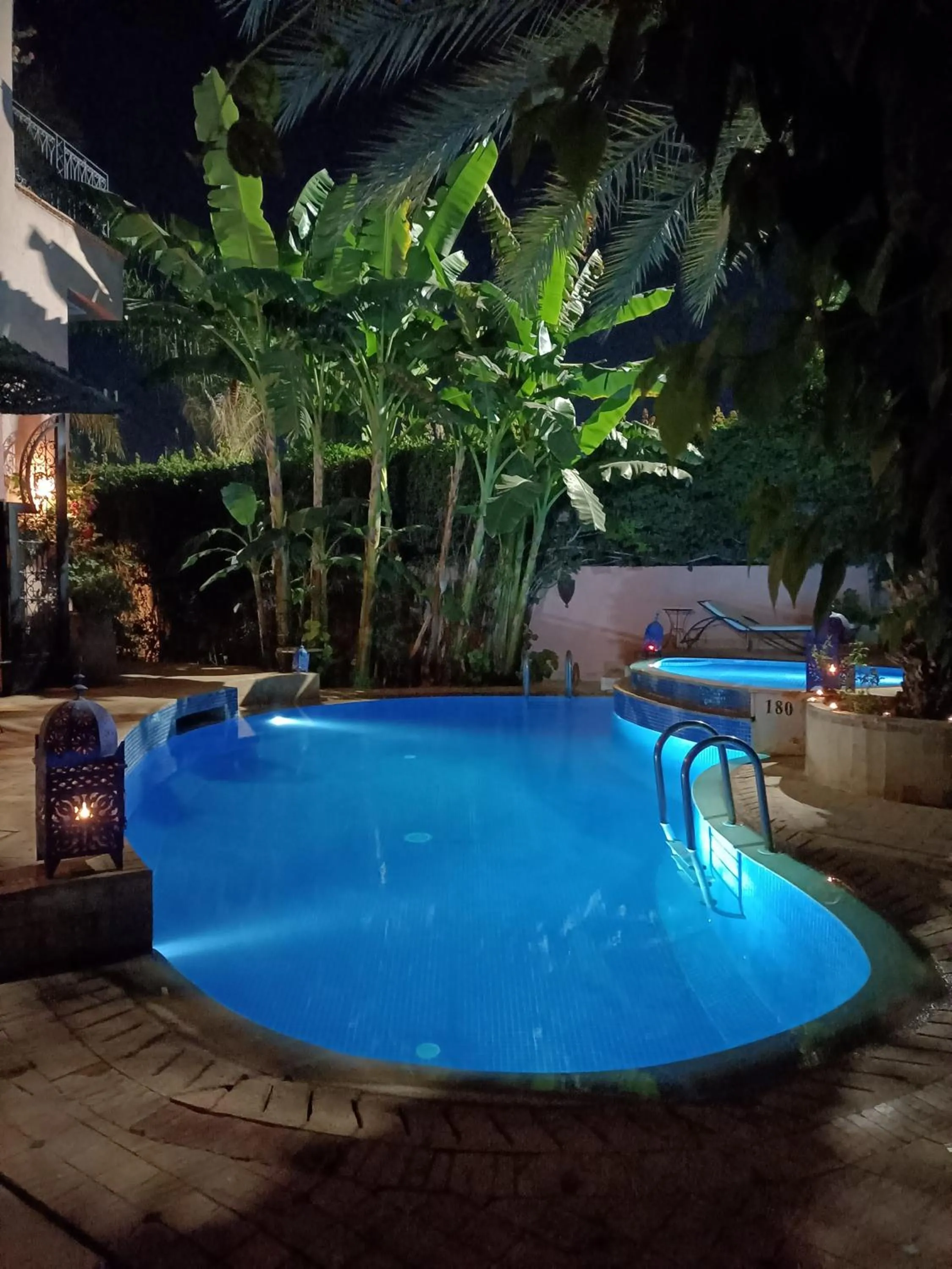 Swimming pool in Riad Mazal