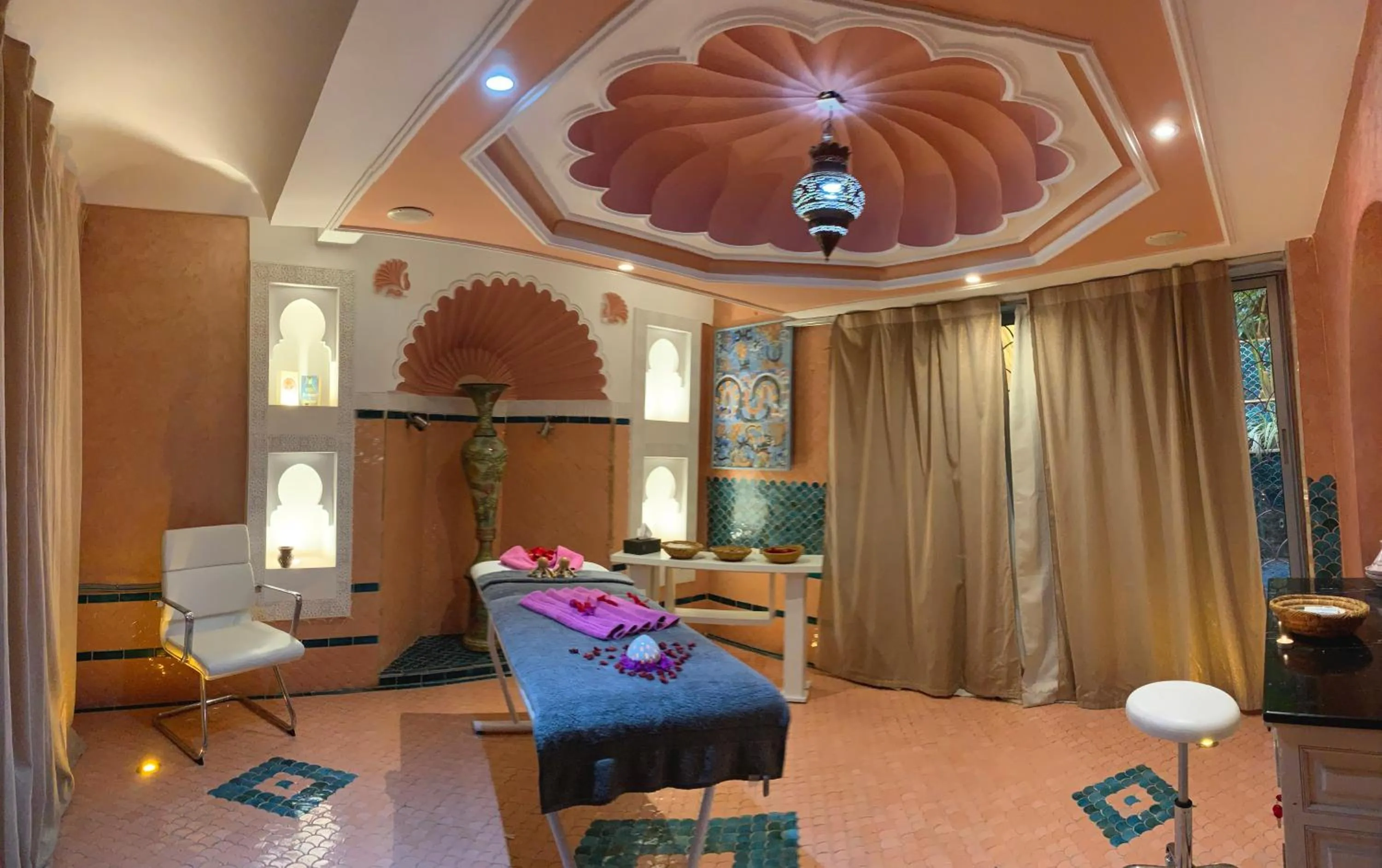 Massage in Riad Mazal