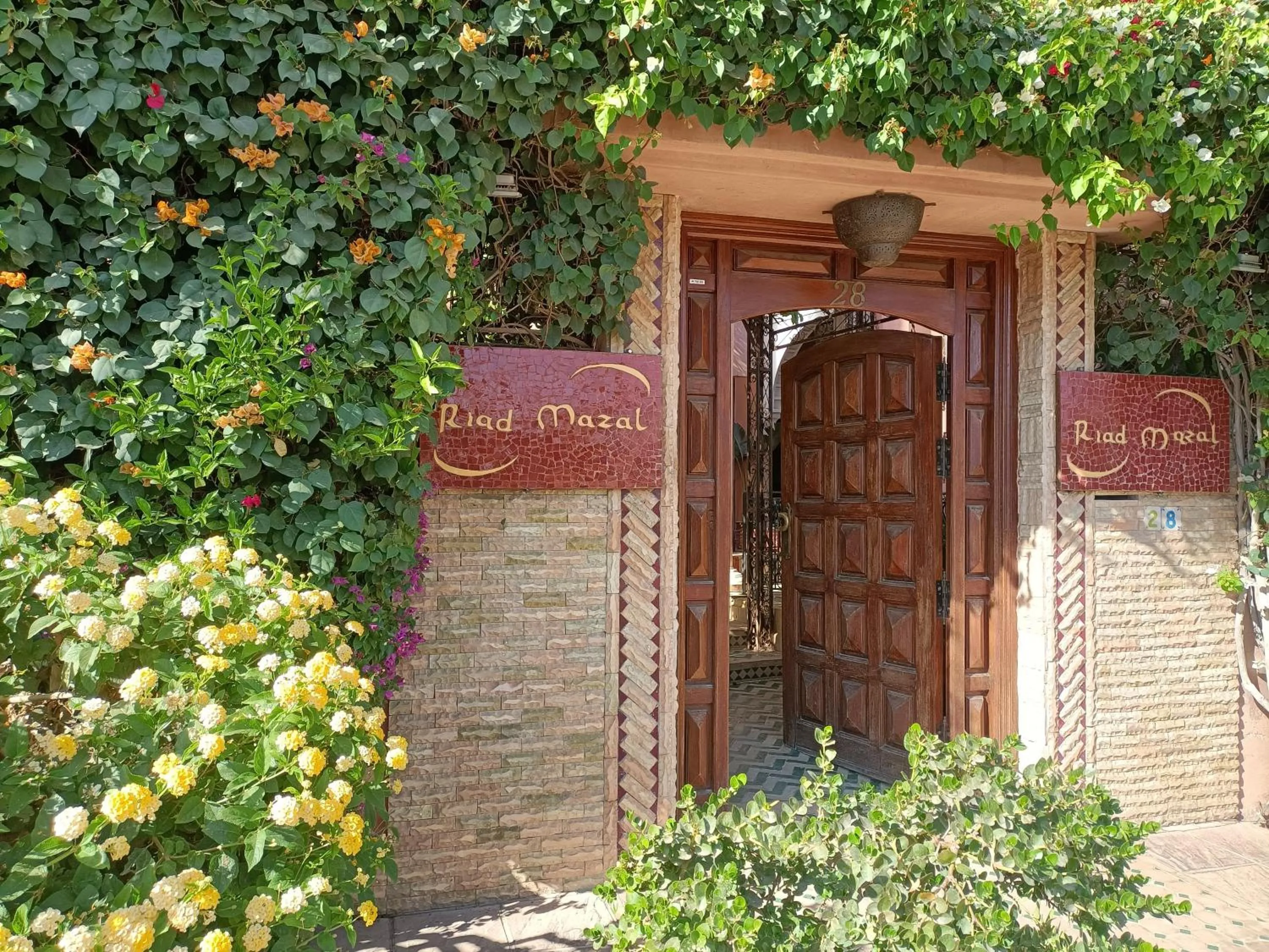 Facade/entrance in Riad Mazal
