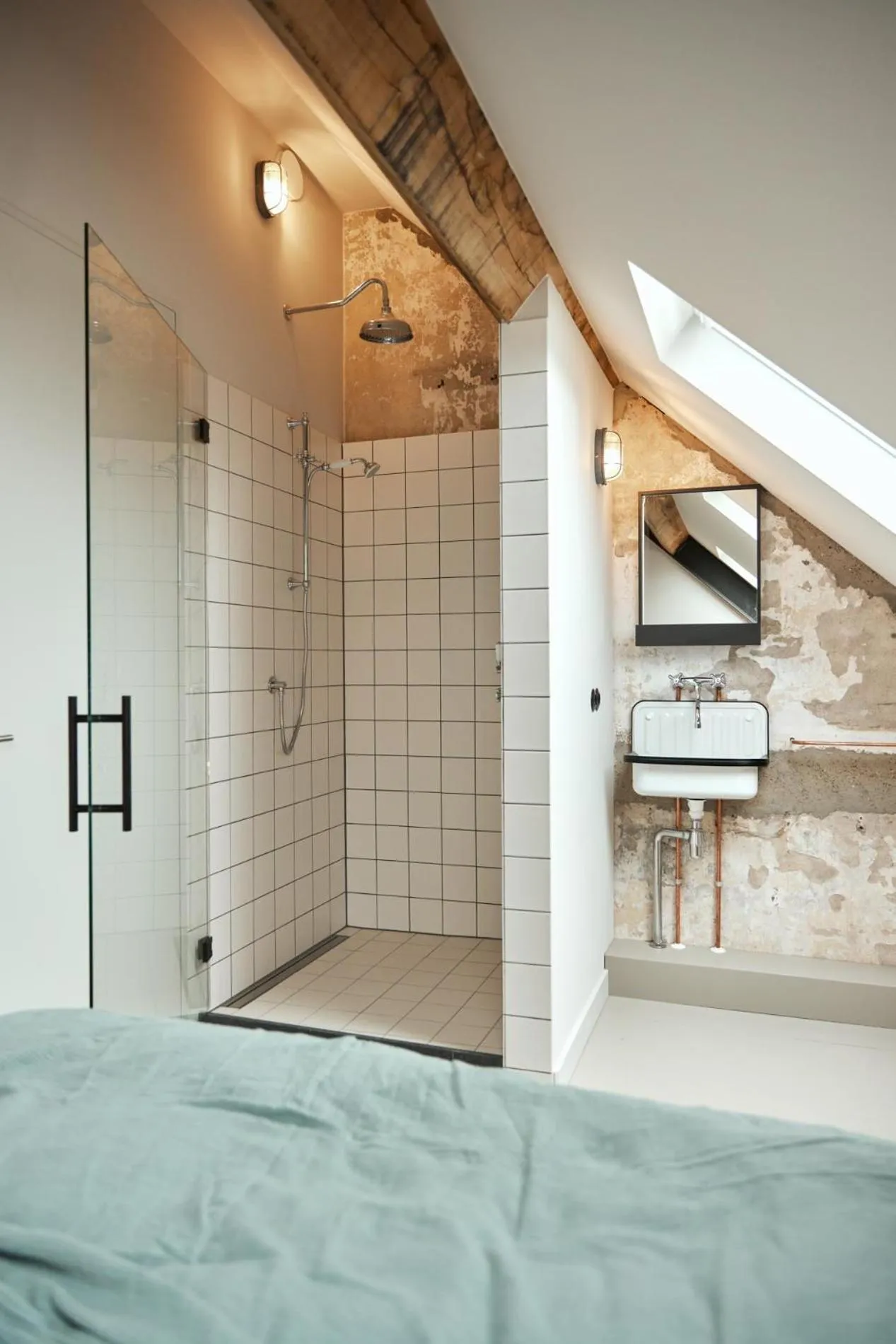 Bedroom, Bed in Suvelfabryk