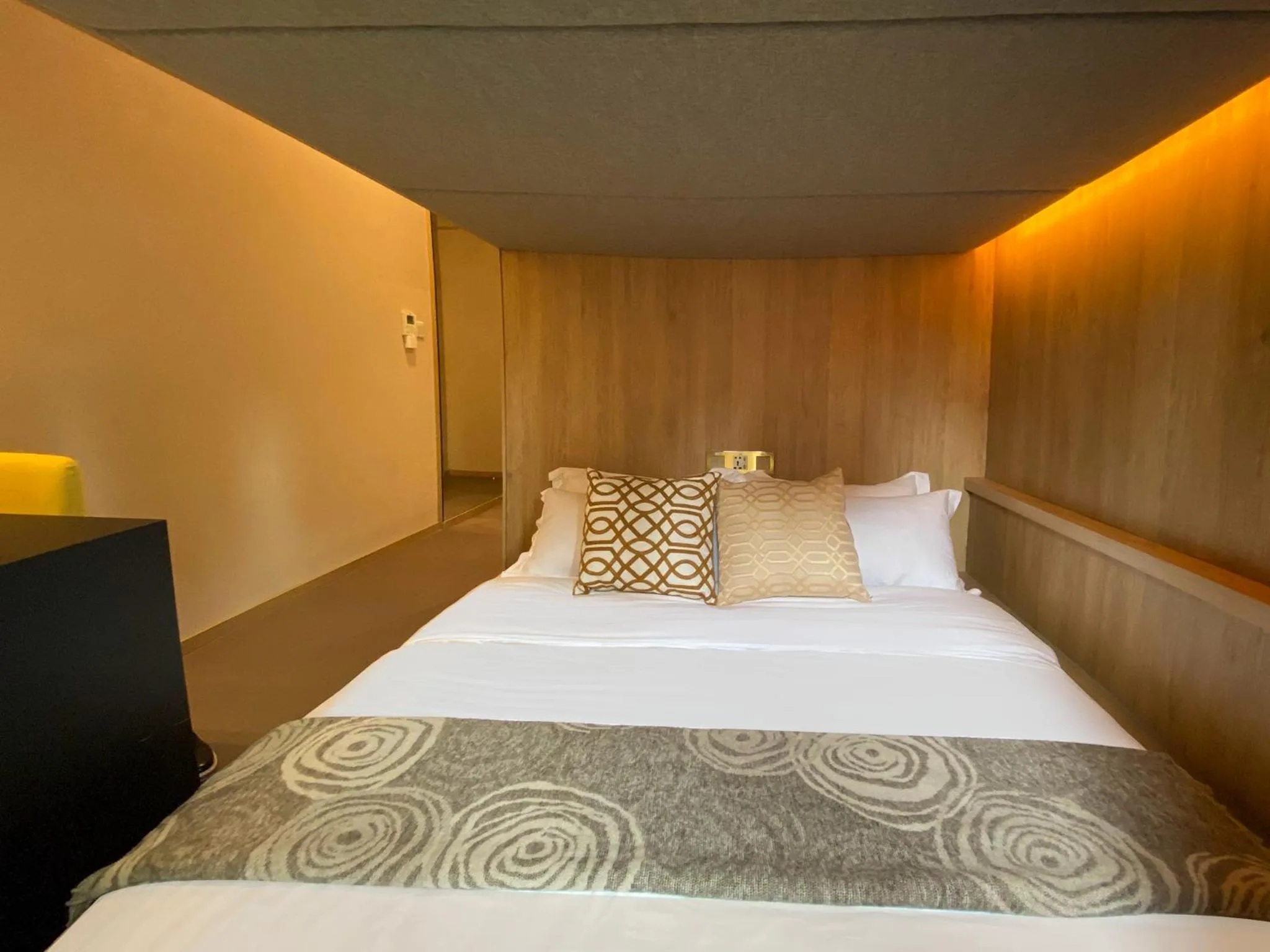 Bedroom in ST Signature Tanjong Pagar, DAYUSE, 8 hours, 10AM-6PM