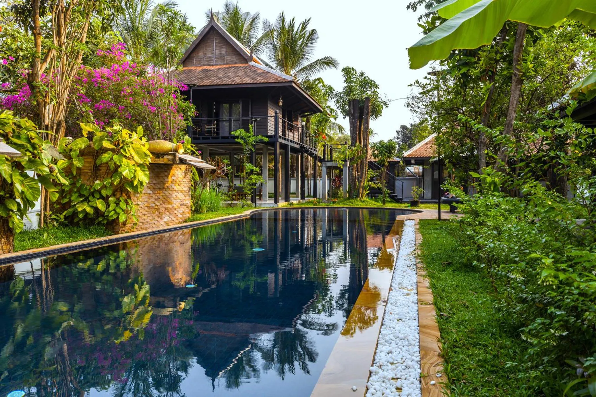 Swimming pool in SOK VILLA by Angkorstays
