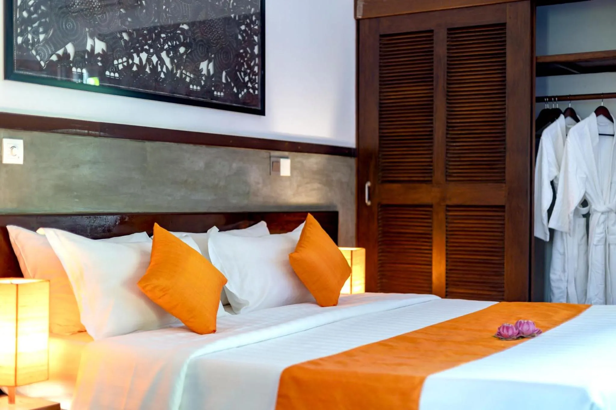 Bed in SOK VILLA by Angkorstays
