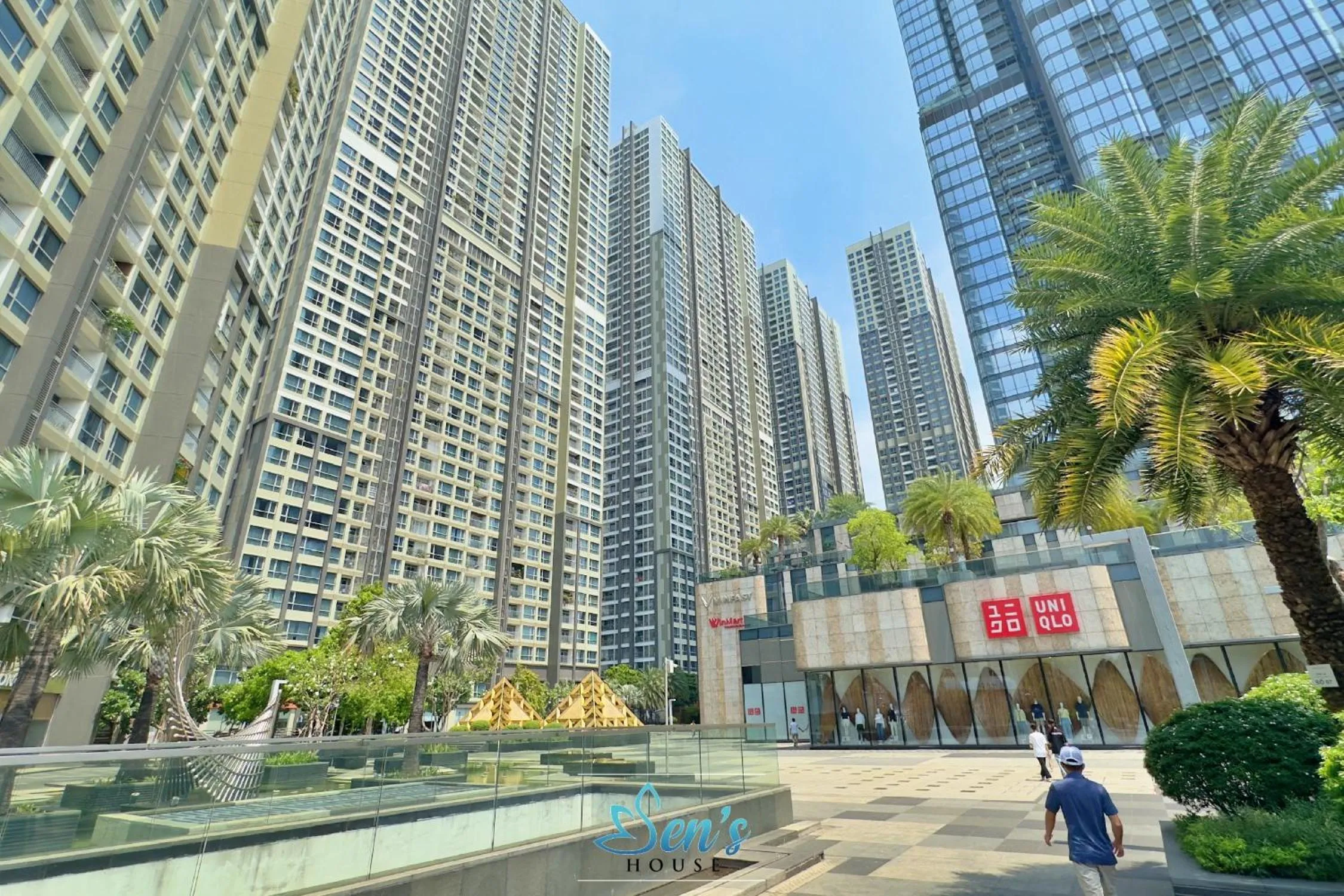 Shopping Area in Sens House Saigon - Serviced Apartments in Vinhomes Central Park