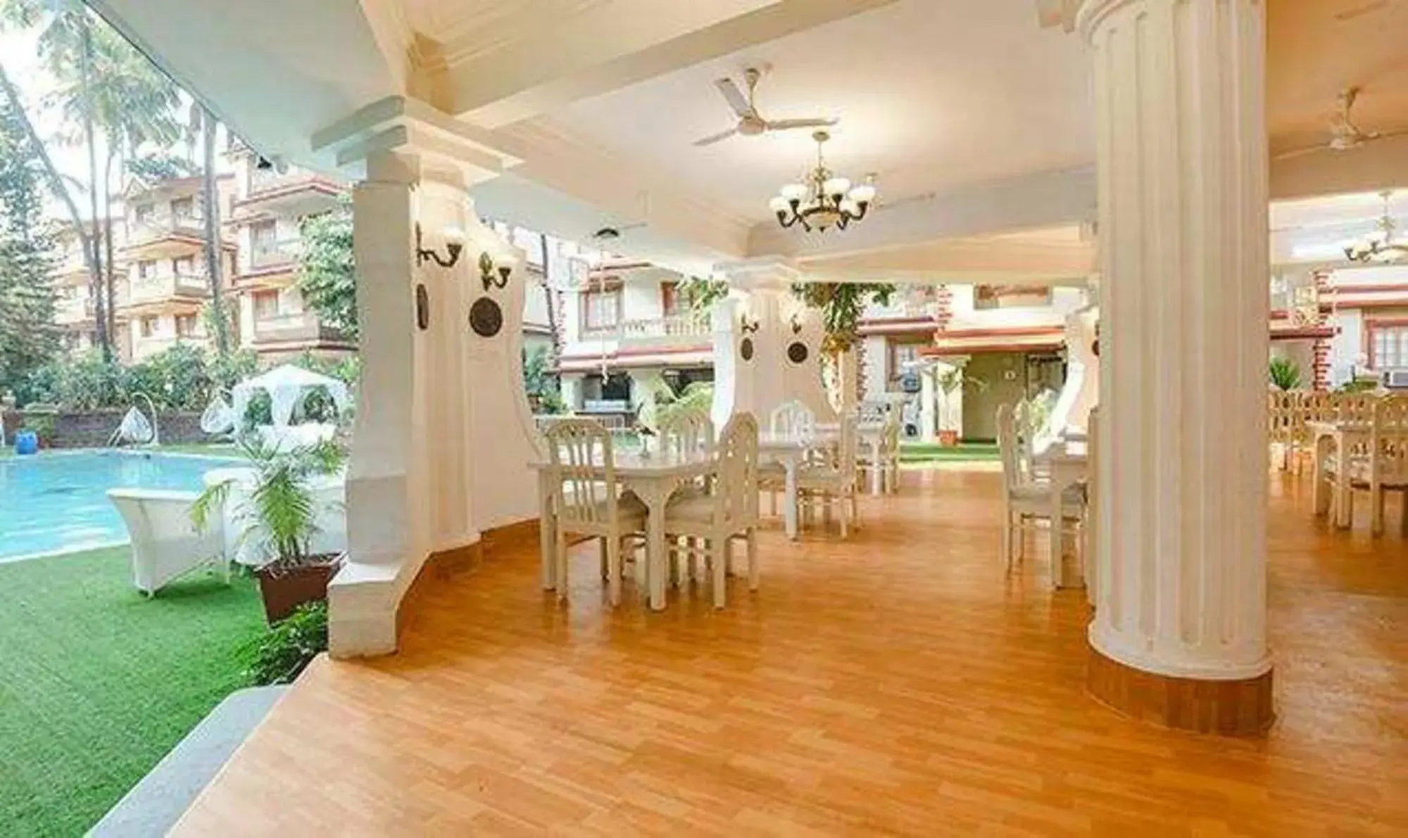 Restaurant/places to eat in FabHotel Prime Toro Highland Beach Resort With Pool - 500M From Candolim Beach Restaurant/places to eat in FabHotel Prime Toro Highland Beach Resort With Pool - 500M From Candolim Beach