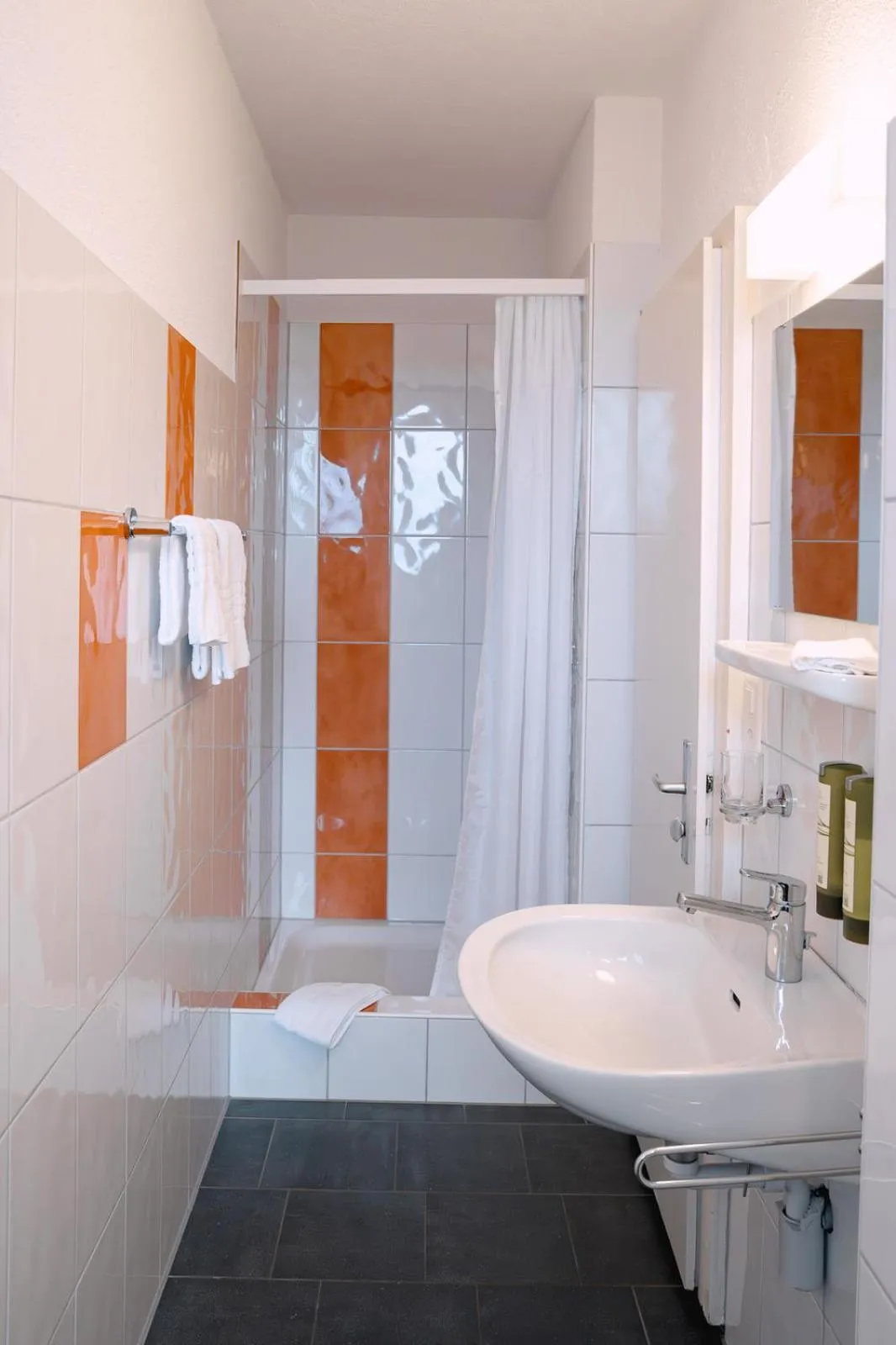 Shower in Hotel & Restaurant Nollen